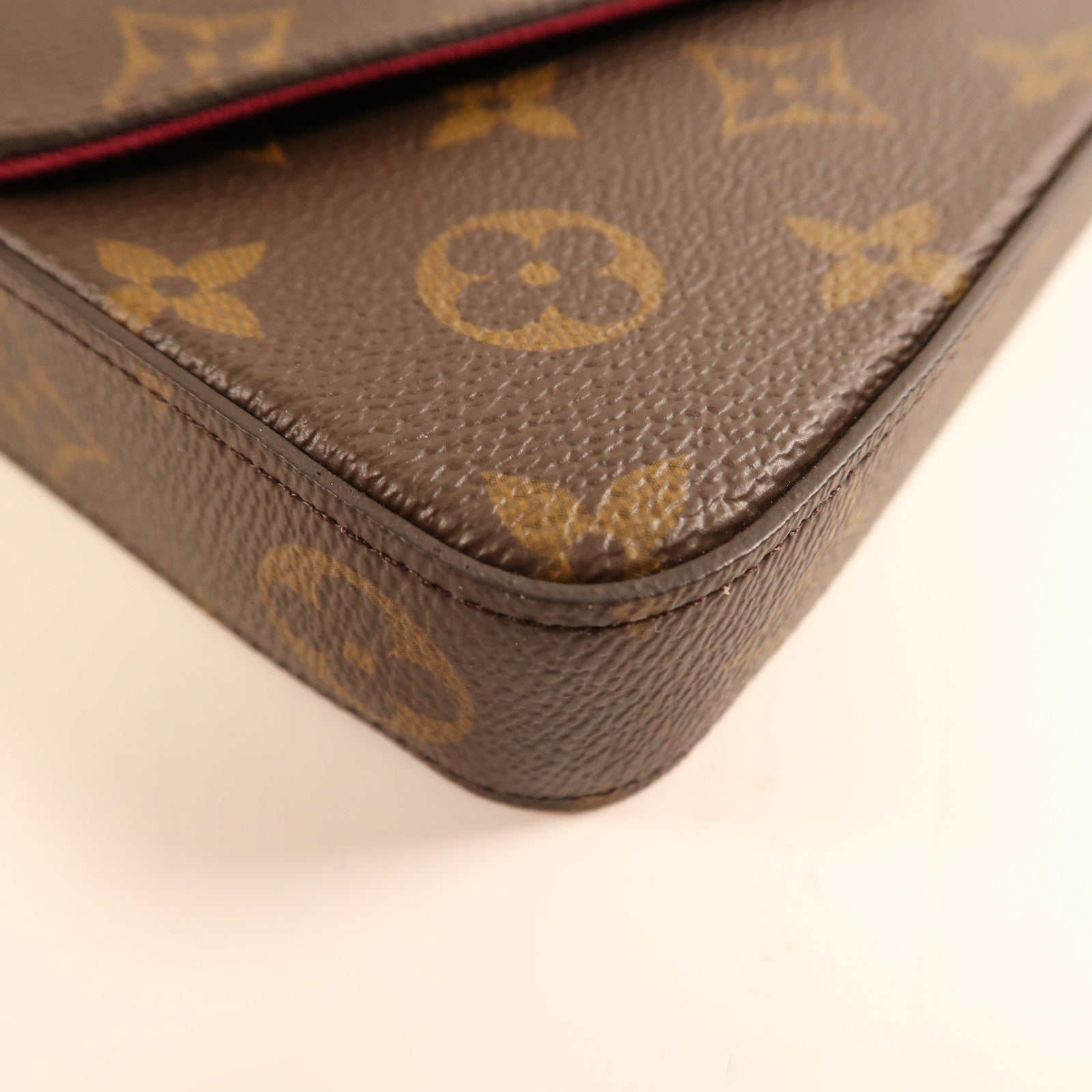 LOUIS VUITTON Monogram Pochette Felicie金扣鏈帶肩背袋