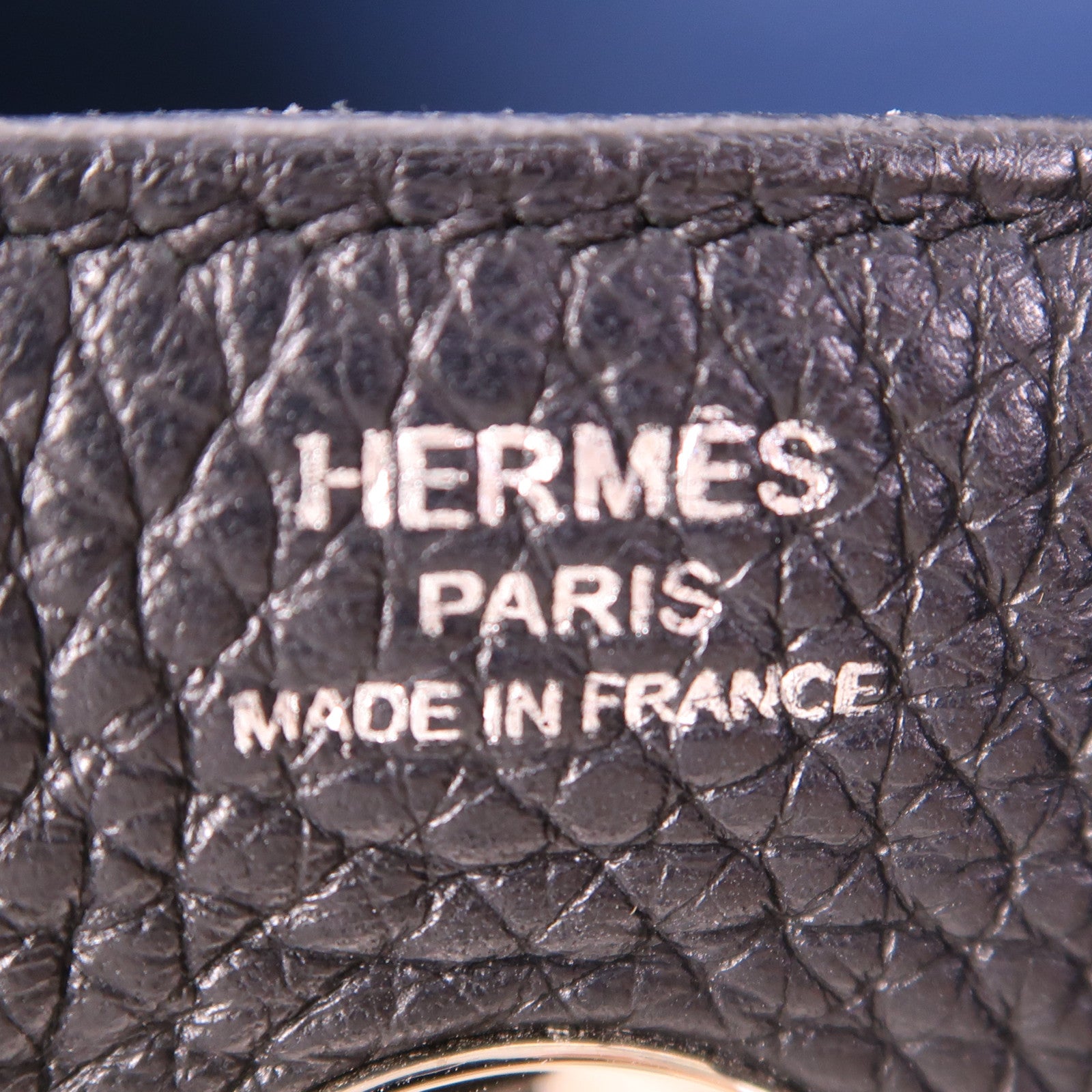 HERMES Clemence皮革Lindy 26銀扣手挽肩背兩用袋Bleu Nuit