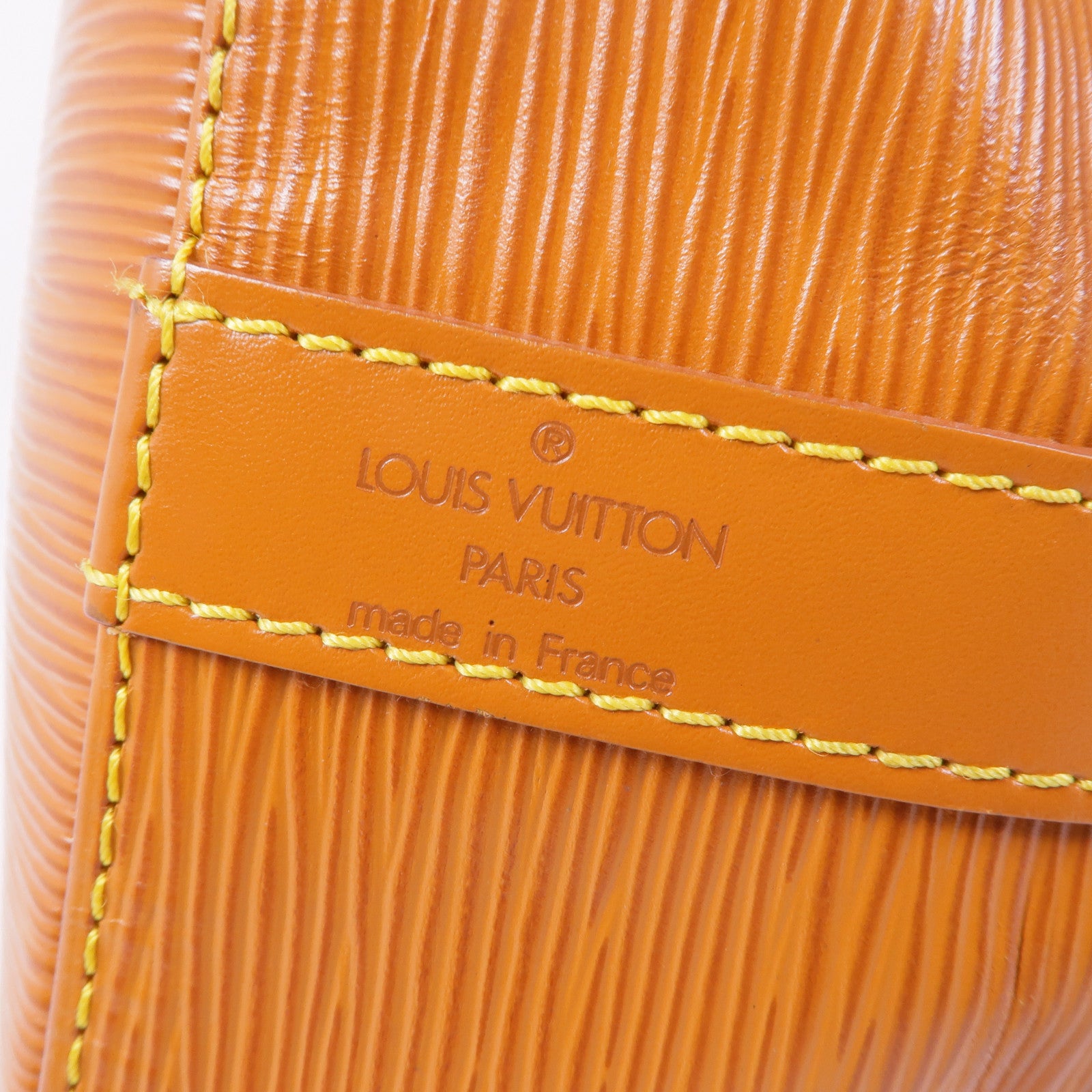 LOUIS VUITTON Epi Noe金扣肩背袋