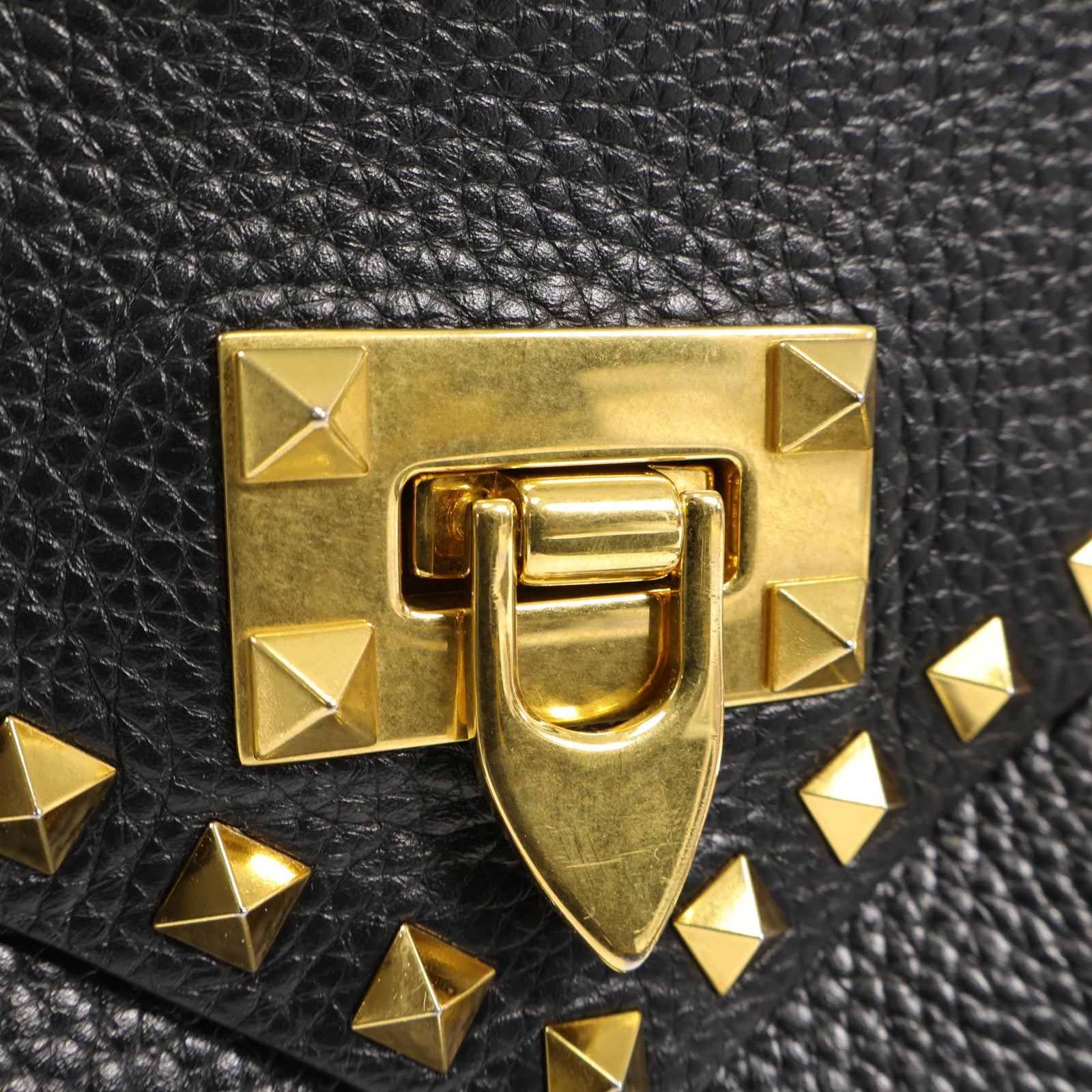 Valentino 牛皮皮革Shoulder Bag金扣肩背袋