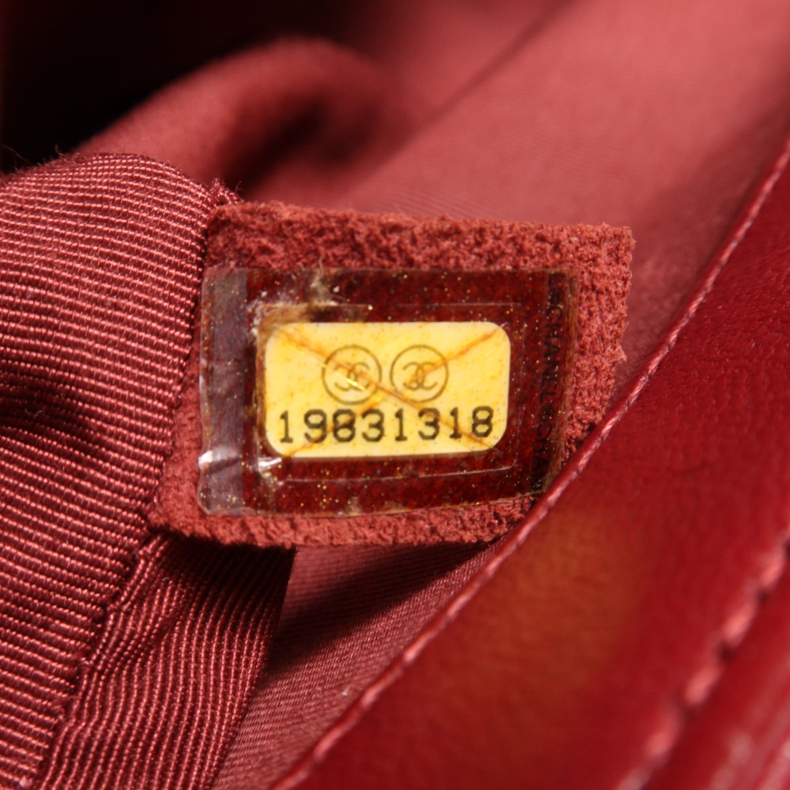 CHANEL 羊皮皮革Boy Chanel Medium金扣鏈帶肩背袋