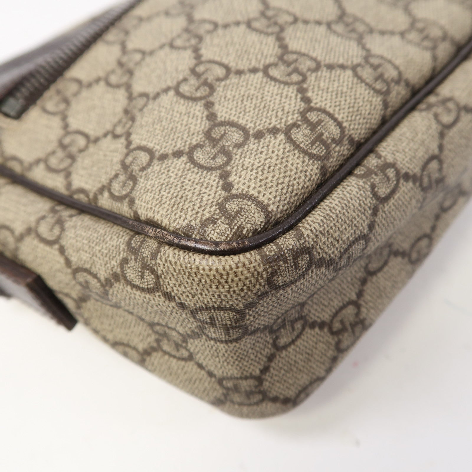 GUCCI 塗層帆布Shoulder Bag銀扣肩背袋啡色