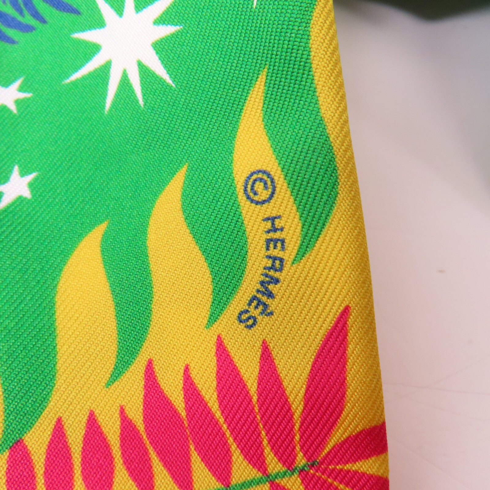 HERMES 絲質Twilly絲巾