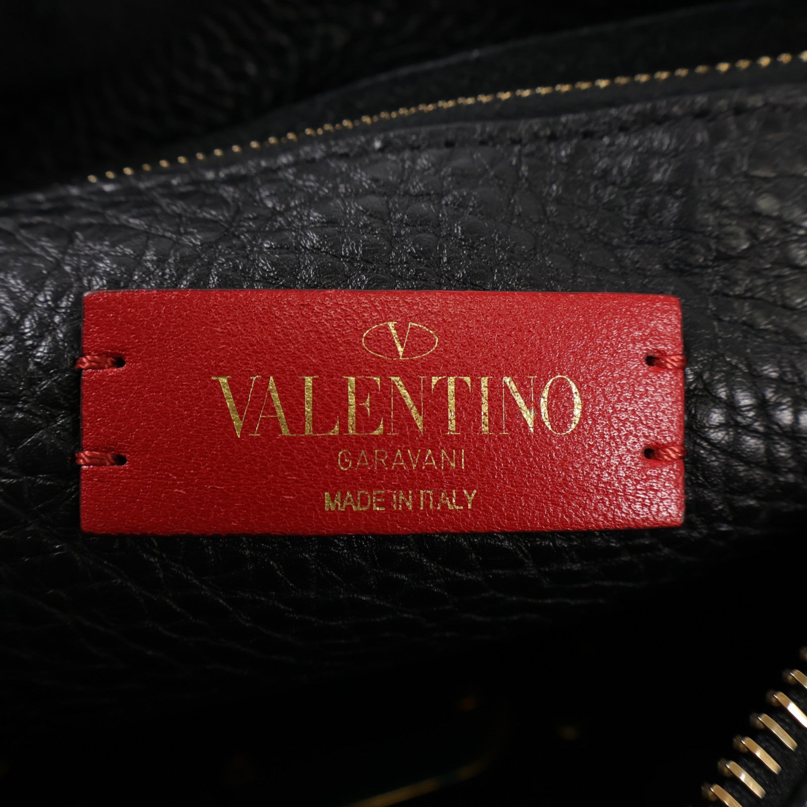 Valentino 牛皮皮革Shoulder Bag金扣肩背袋