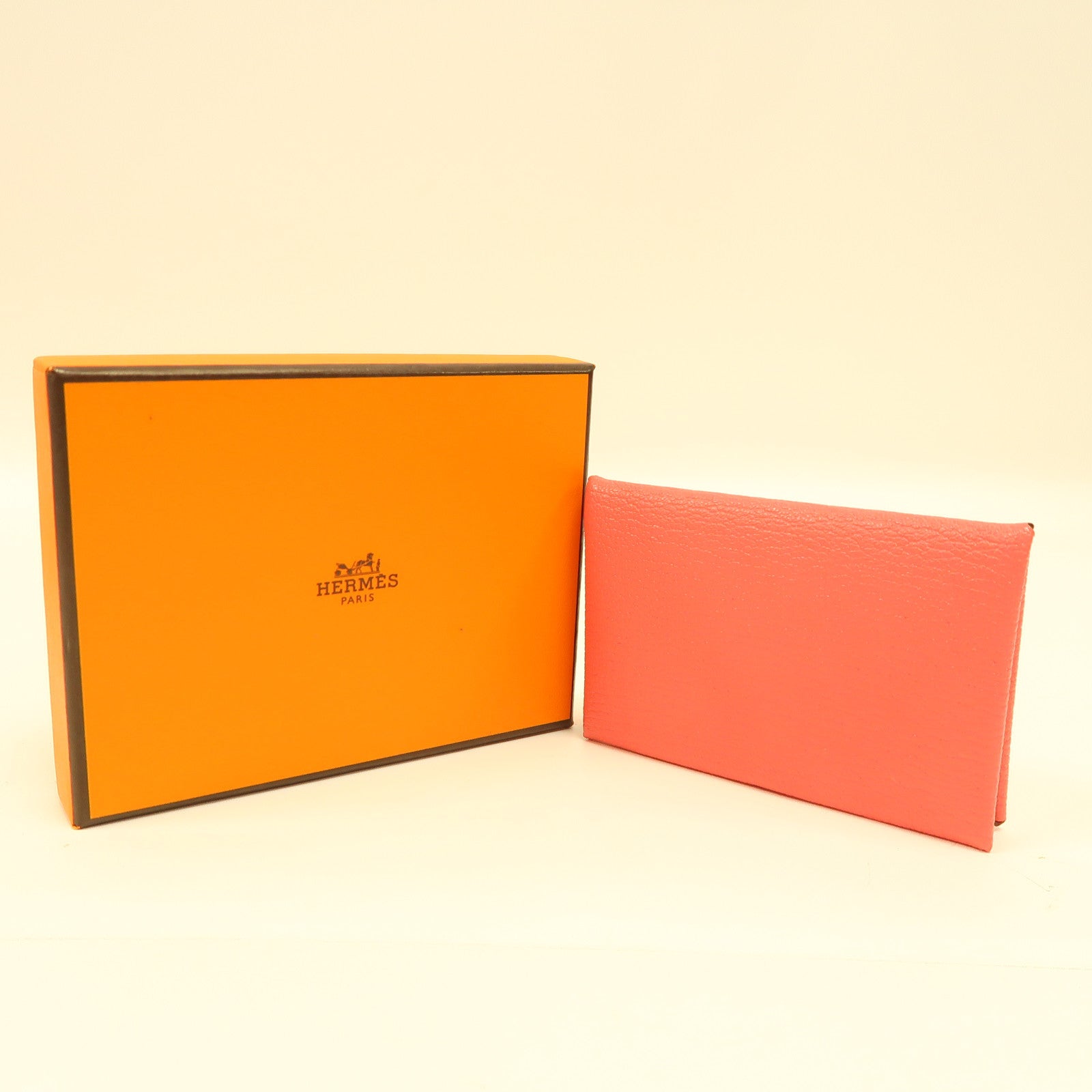 HERMES Evercolor皮革Calvi銀扣卡片套杜鵑粉色