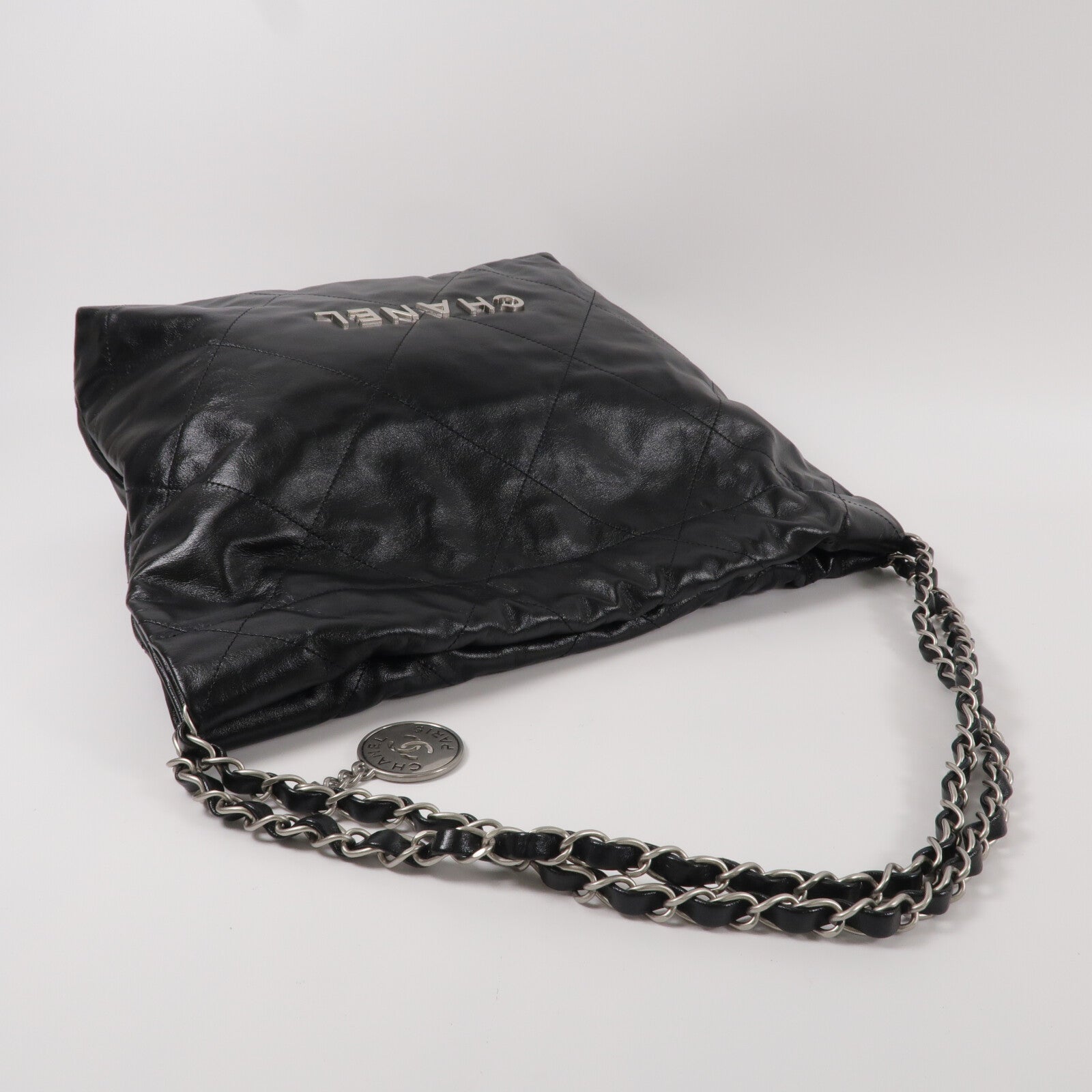 CHANEL 牛皮皮革Chanel 22 Small鏈帶肩背袋
