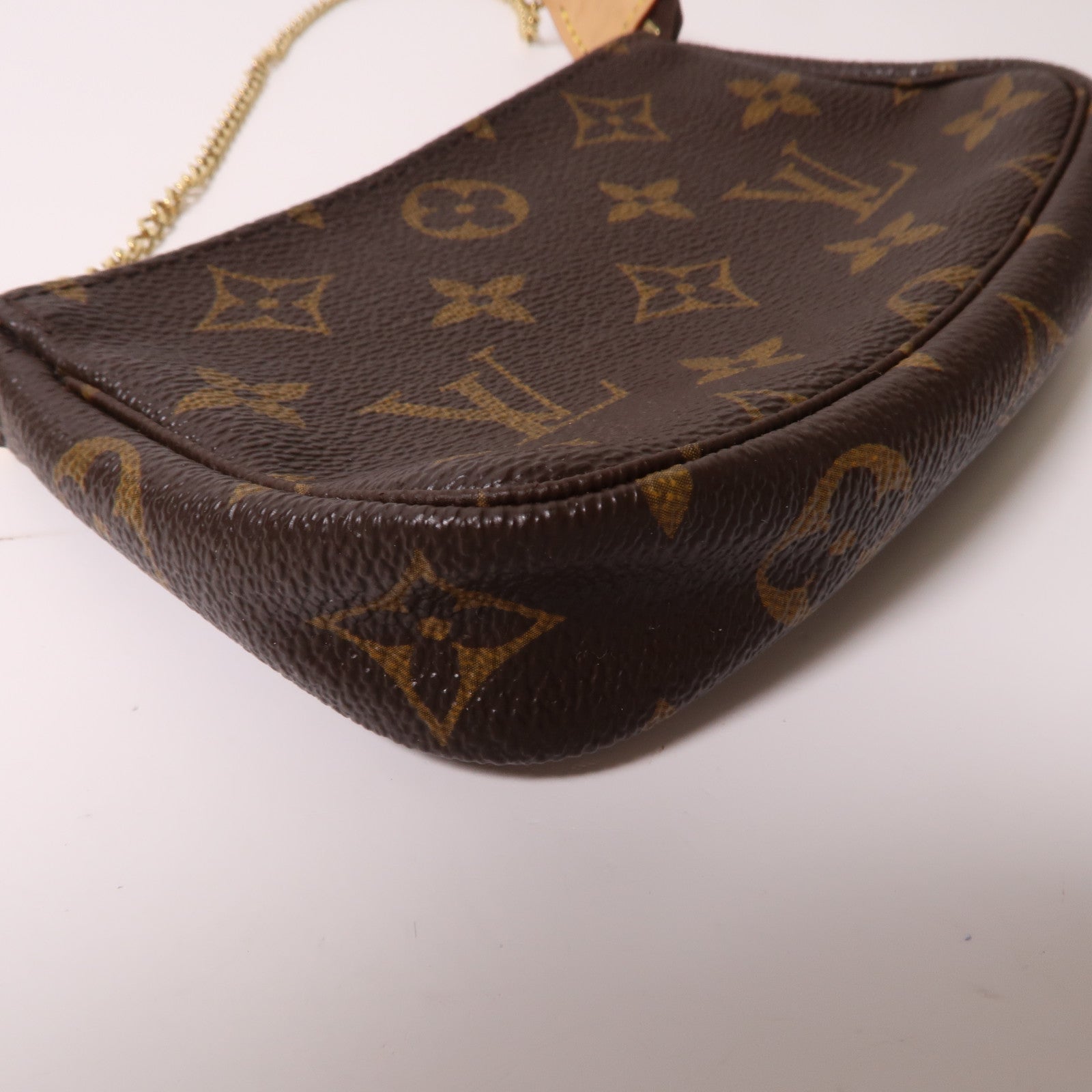 LOUIS VUITTON 【激減優惠】Monogram Pochette Accessories金扣手挽袋啡色