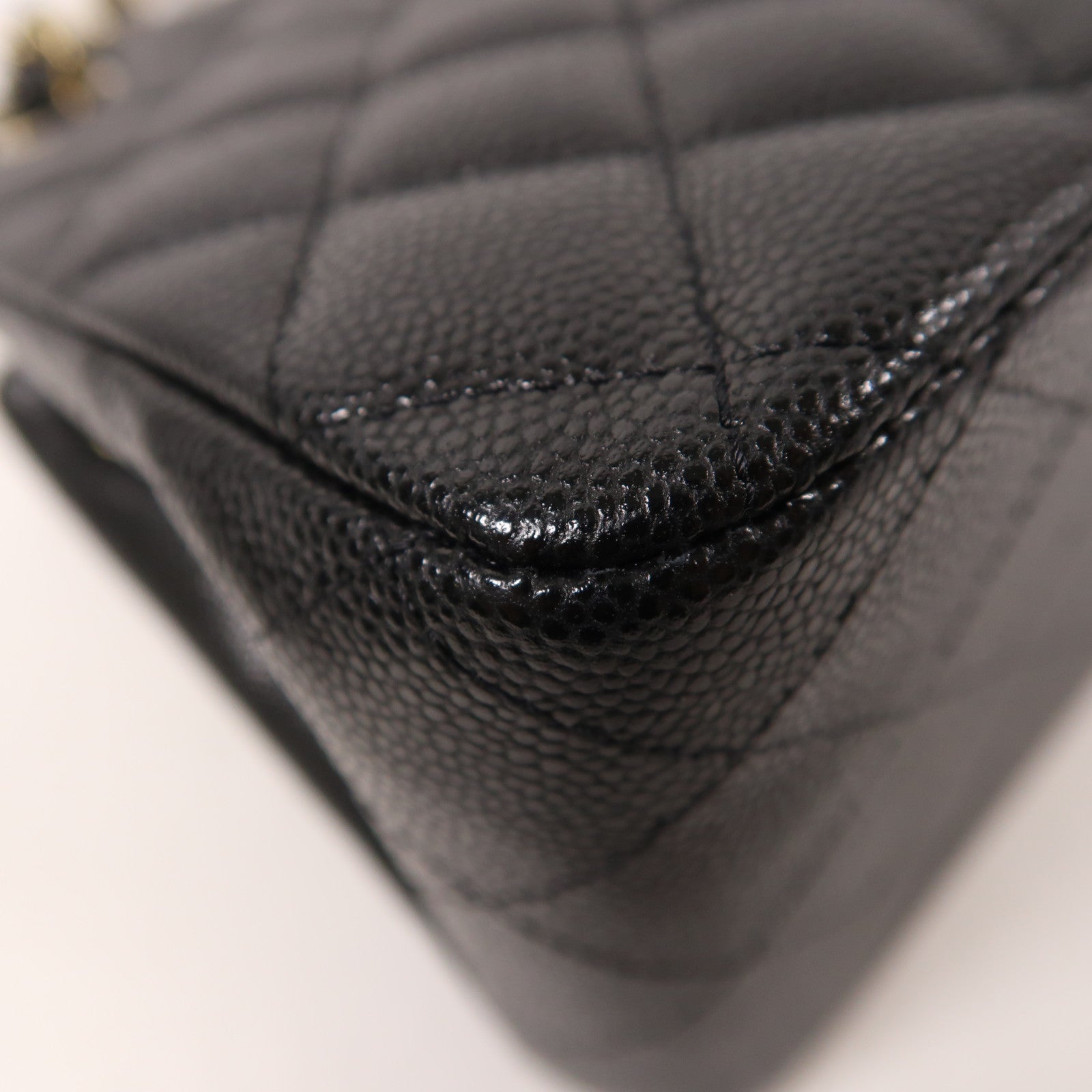 CHANEL 牛皮皮革Bucket Bag金扣鏈帶肩背袋
