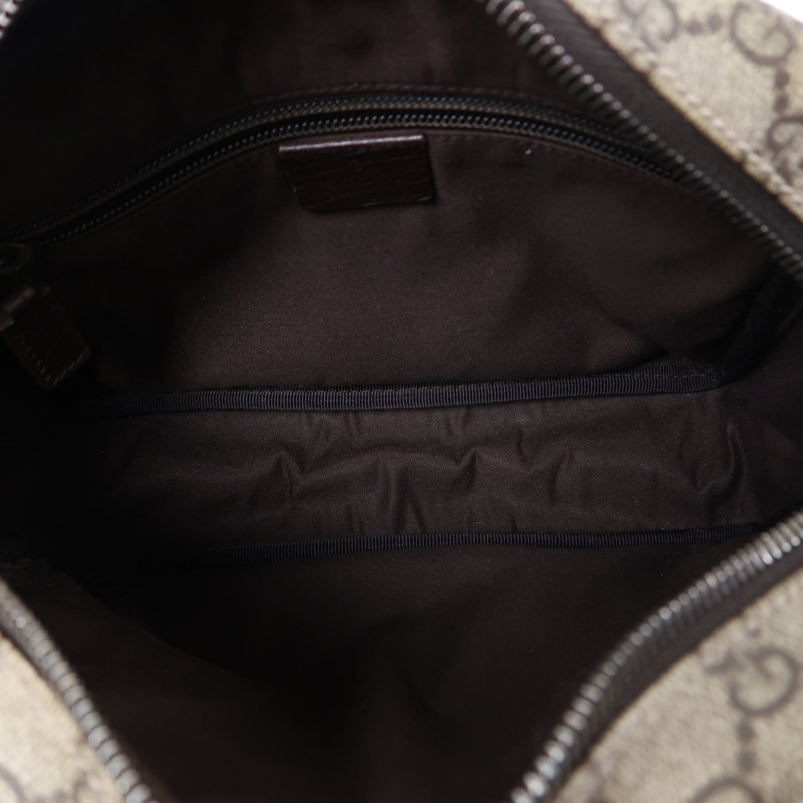 GUCCI 塗層帆布Shoulder Bag銀扣肩背袋啡色