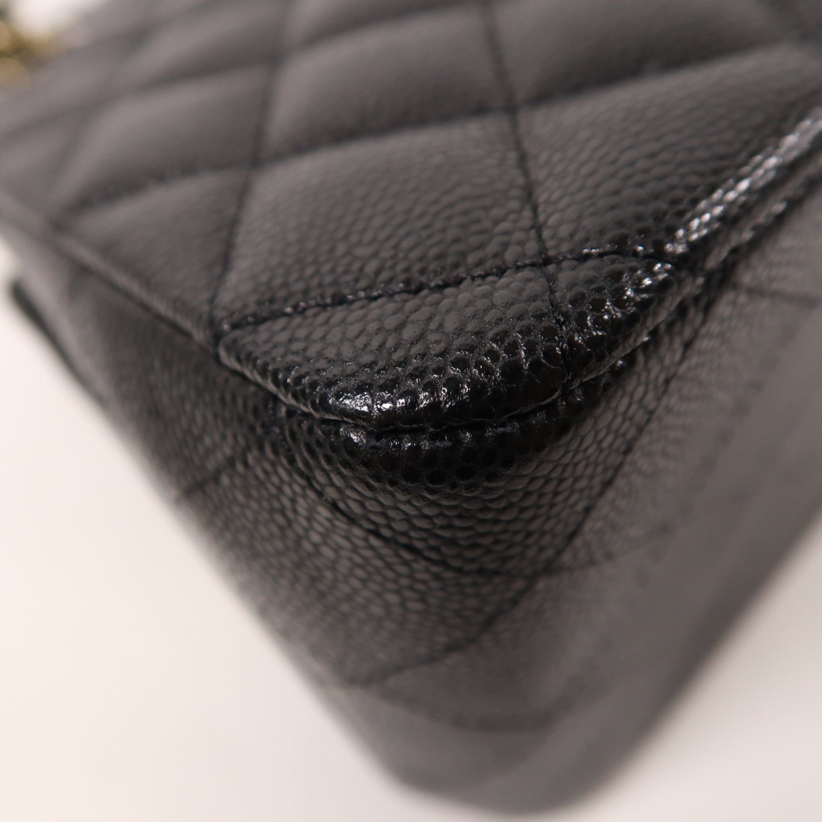 CHANEL 牛皮皮革Bucket Bag金扣鏈帶肩背袋