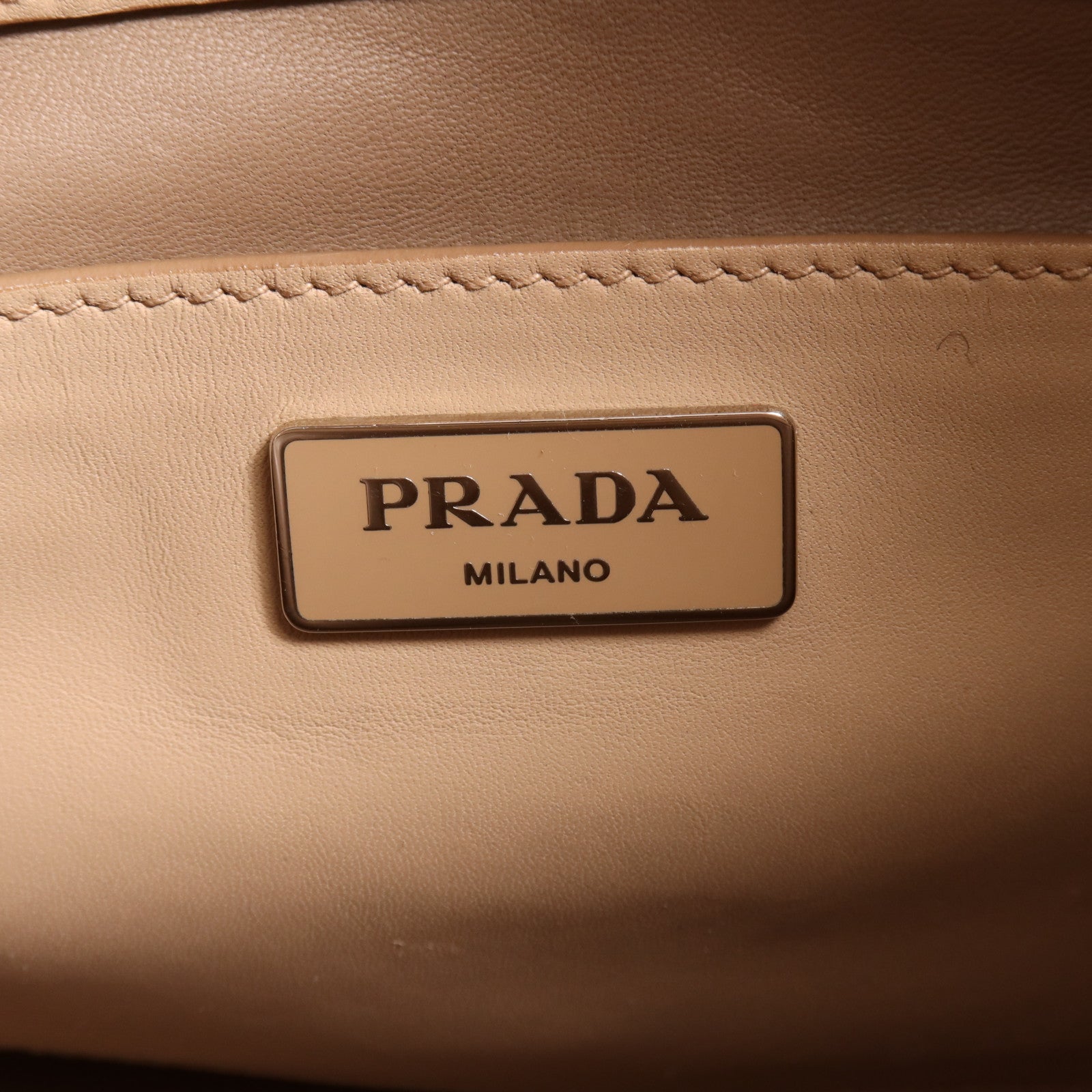 PRADA 牛皮皮革2 Way Shoulder銀扣手挽肩背兩用袋