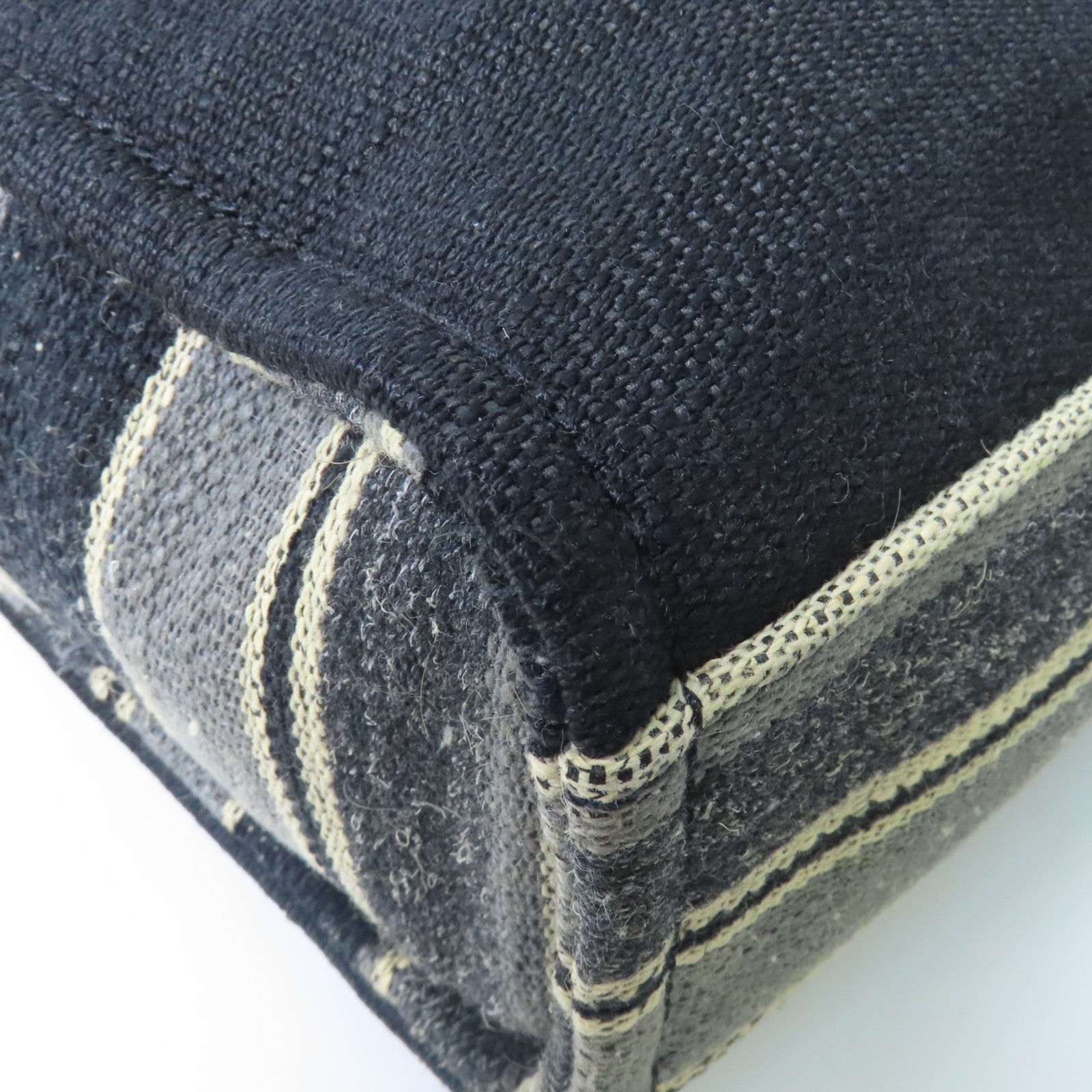 CHANEL 帆布Deauville Tote銀扣鏈帶手挽袋黑色/灰色