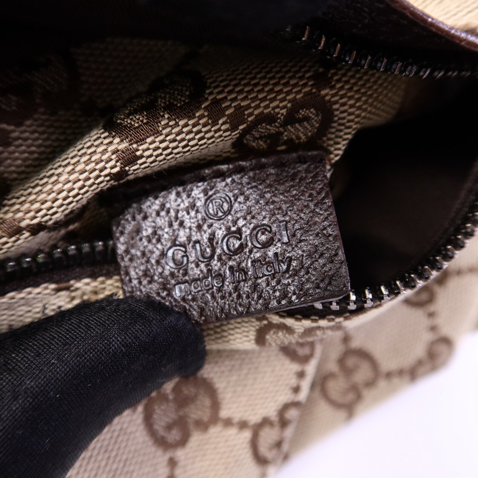 GUCCI 帆布Waist Bag銀扣腰包