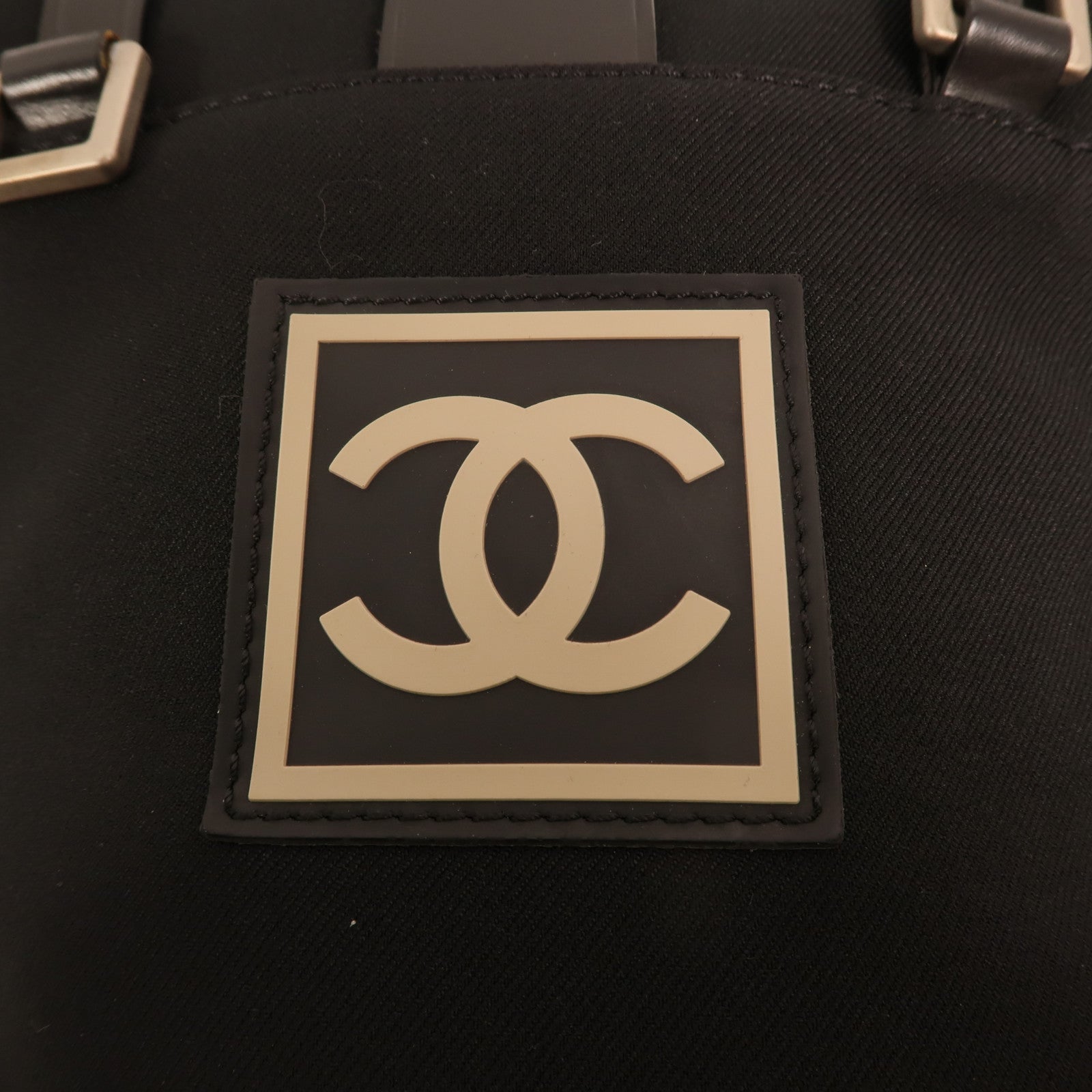 CHANEL 帆布Sports Line Shoulder Bag銀扣肩背袋