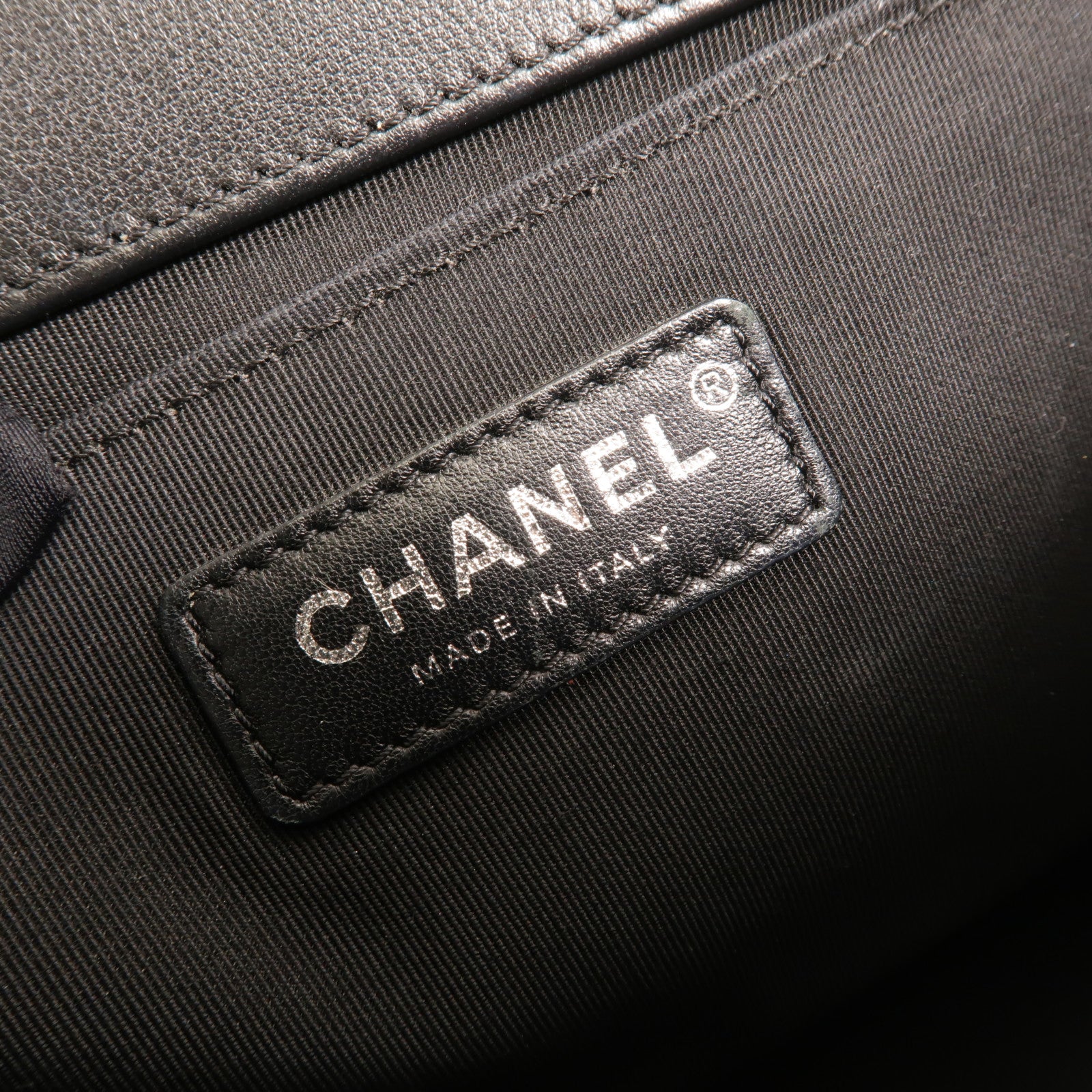 CHANEL 羊皮皮革Boy 25肩背袋