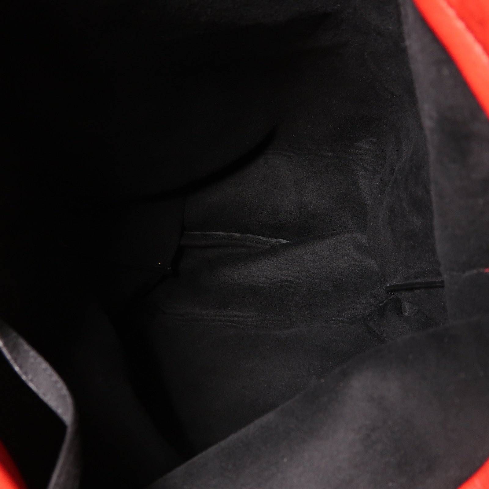 YVES SAINT LAURENT 牛皮皮革Bucket Bag銀扣肩背袋