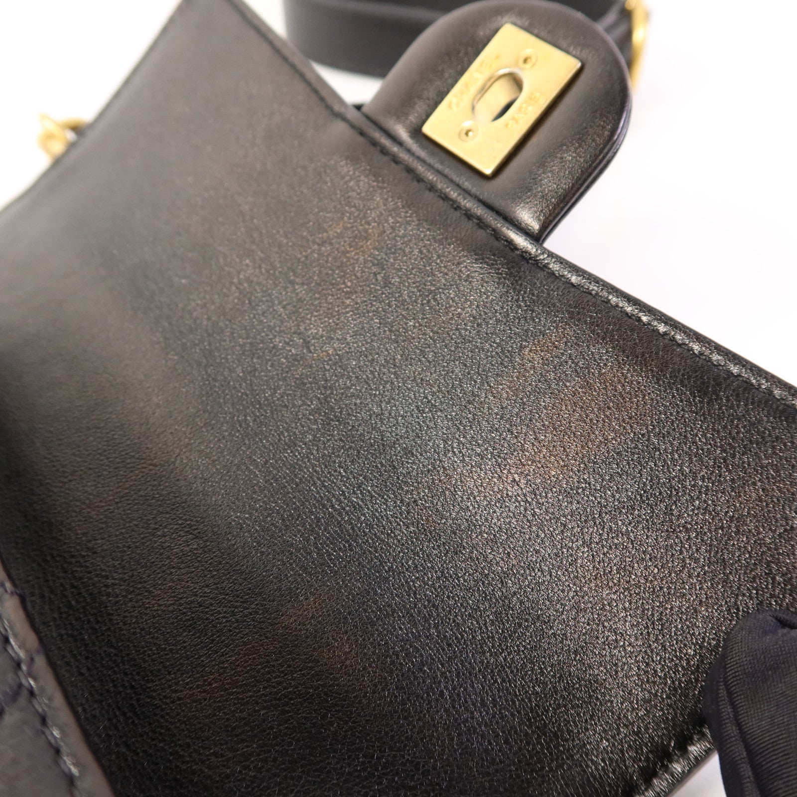 CHANEL 牛皮皮革Chain Shoulder Bag金扣鏈帶肩背袋