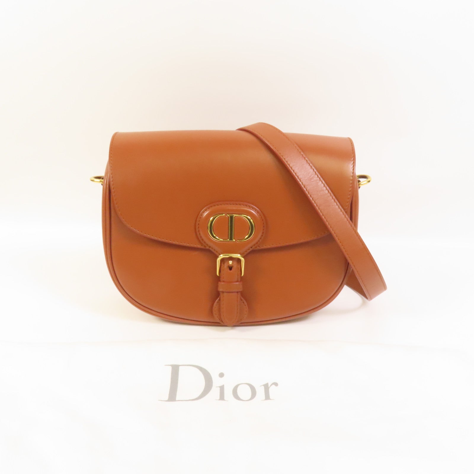 Dior 牛皮皮革Bobby Bag金扣肩背袋