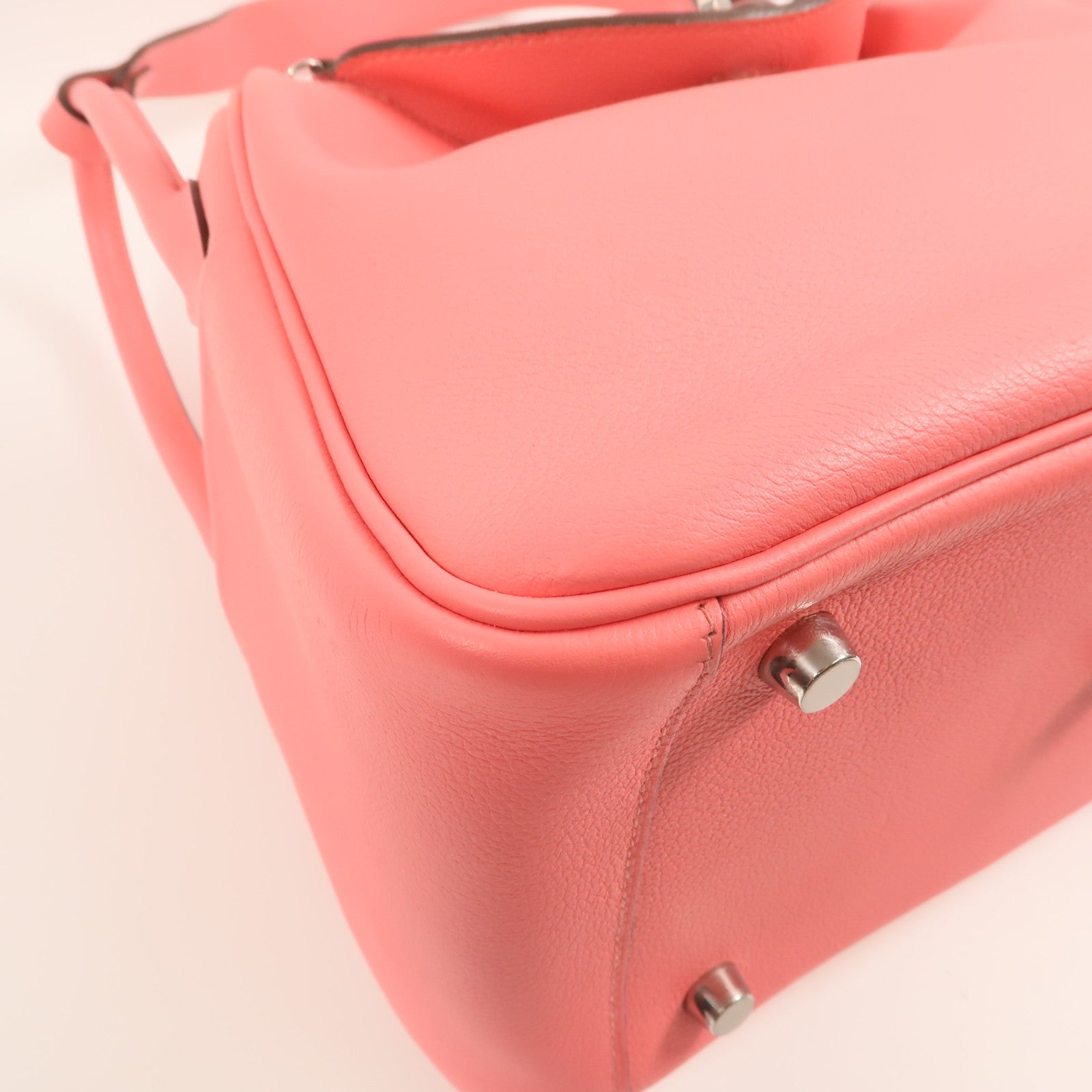 HERMES 【激減優惠】Evercolor皮革Lindy 26銀扣手挽肩背兩用袋Rose Azalee