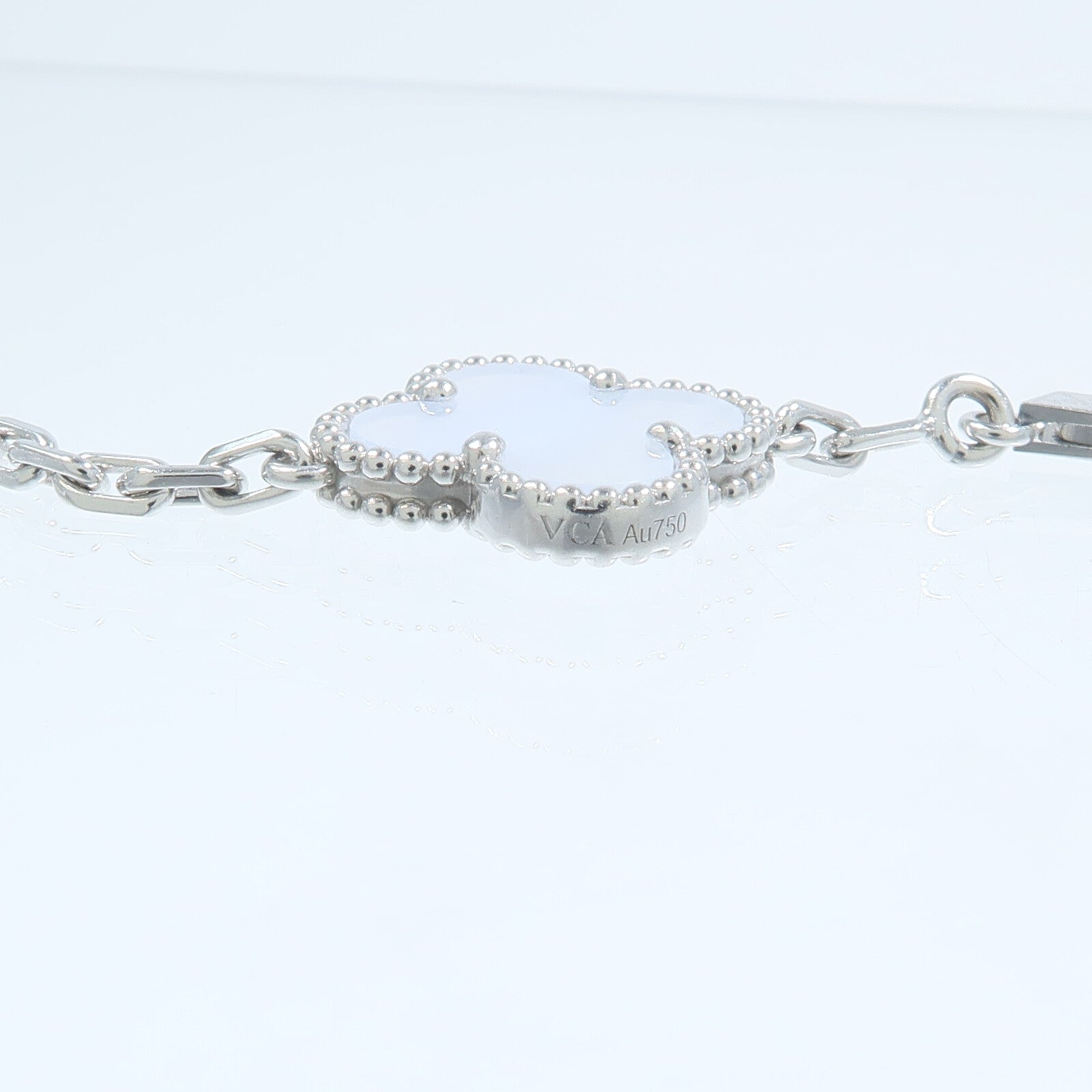 Van Cleef & Arpels 18K白金Vintage Alhambra Bracelet玉髓手鏈