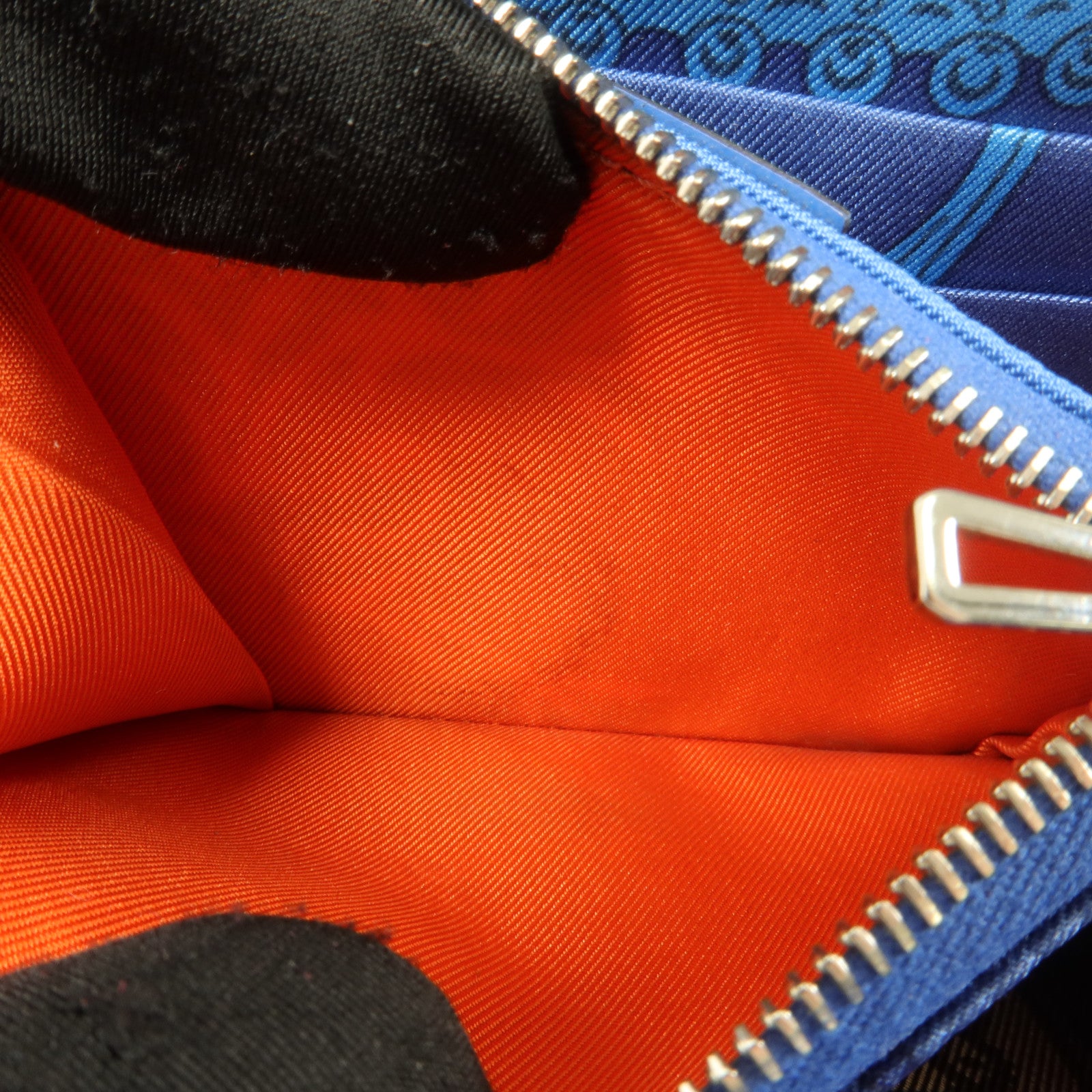 HERMES Epsom皮革Silk in Compact錢包Cobalt