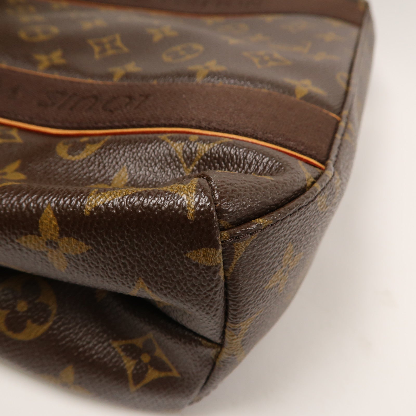 LOUIS VUITTON 【激減優惠】Monogram Cabas Beaubourg金扣肩背袋啡色