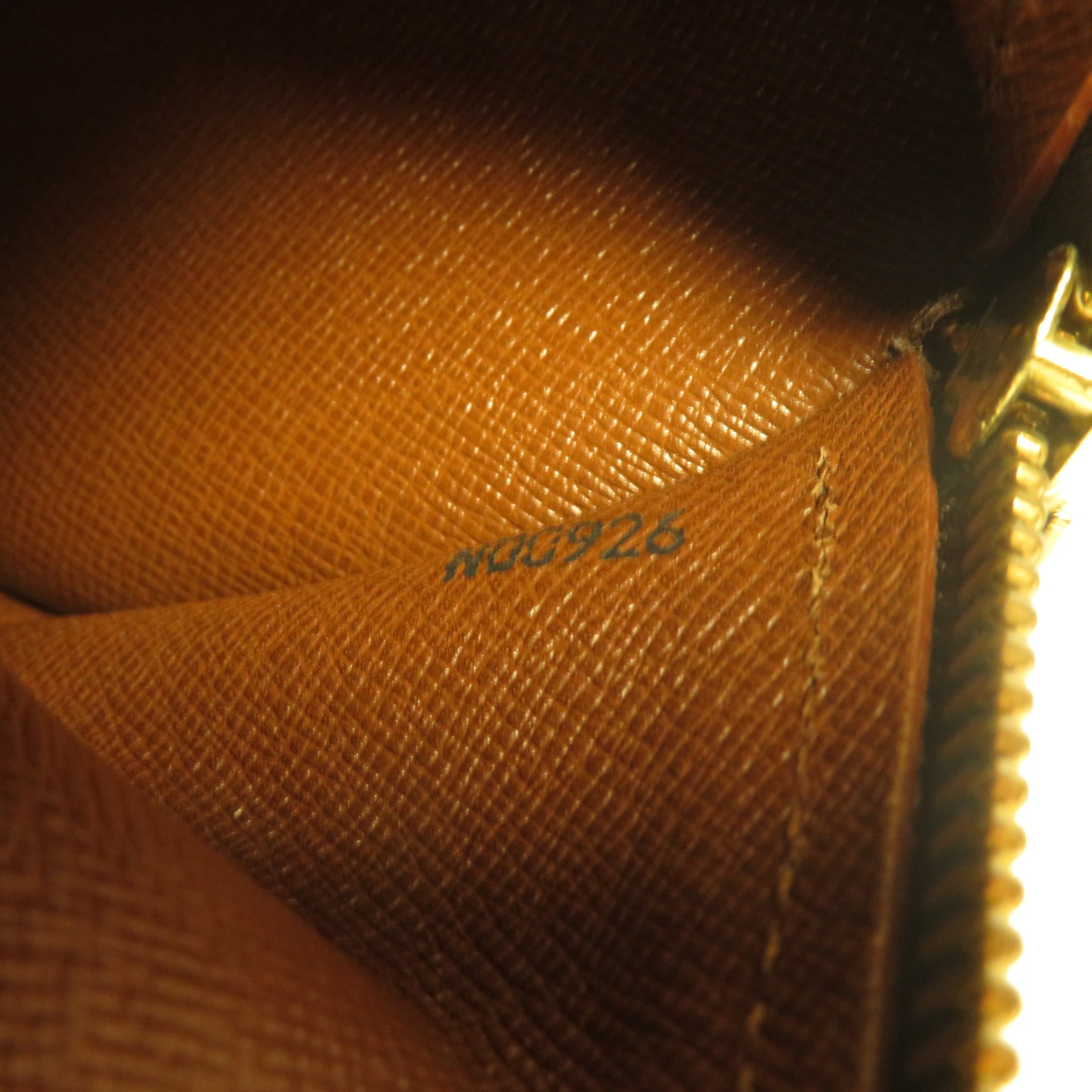 LOUIS VUITTON 【激減優惠】Monogram Papillon Old Model金扣肩背袋棕色
