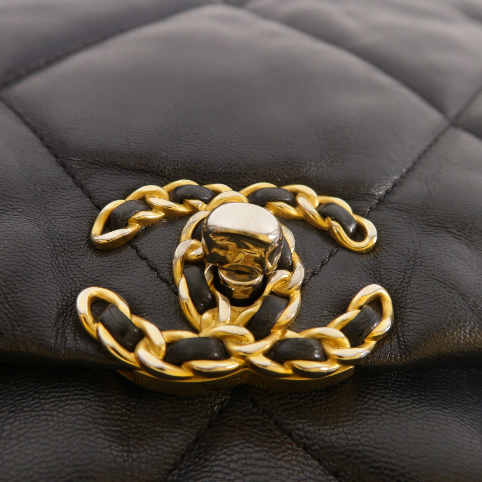 CHANEL 羊皮皮革C19 Large手挽肩背兩用袋