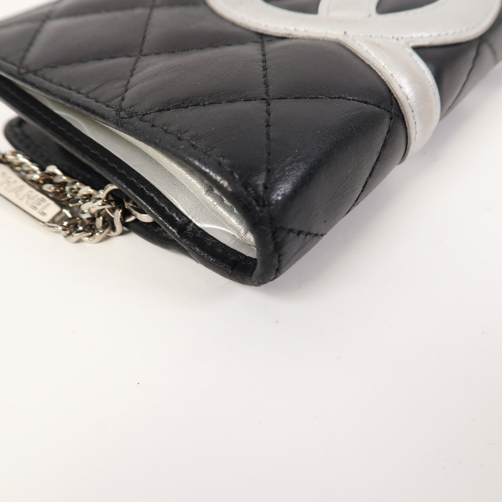 CHANEL 牛皮皮革Cambonline Wallet銀扣錢包黑色/銀色
