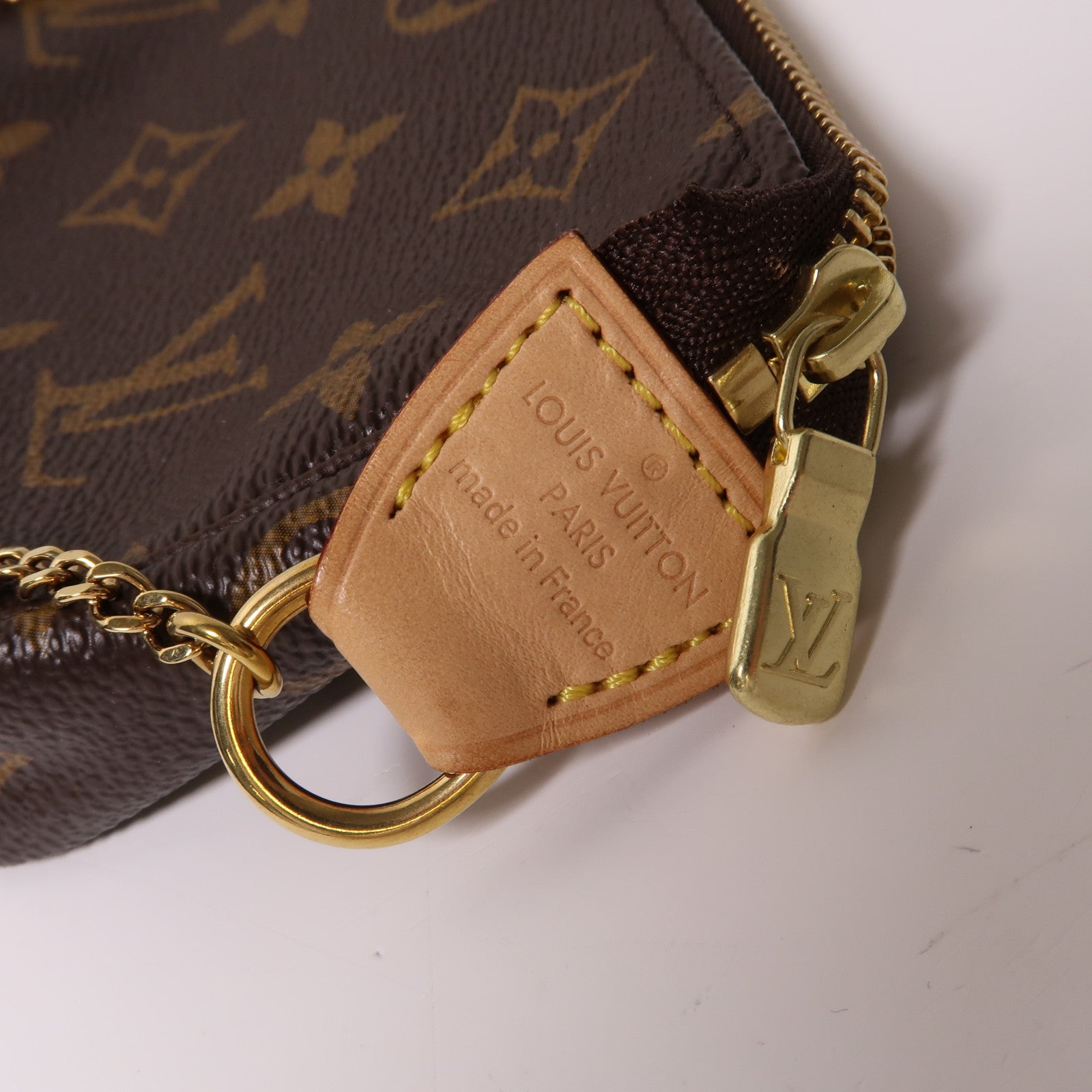 LOUIS VUITTON 【激減優惠】Monogram Pochette Accessories金扣手挽袋啡色
