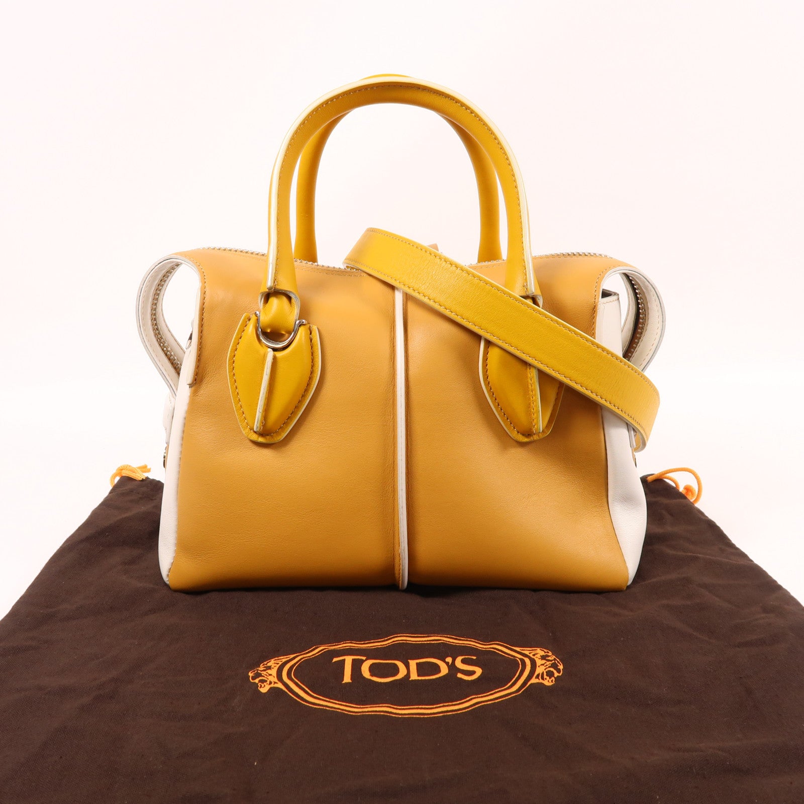 TOD'S 【激減優惠】牛皮皮革2 Way Bag銀扣手挽肩背兩用袋