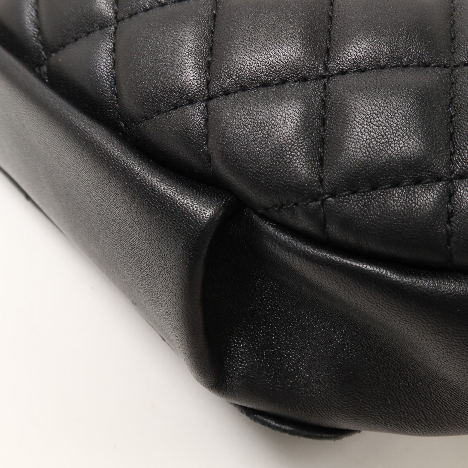 CHANEL 羊皮皮革Waist Bag鏈帶腰包