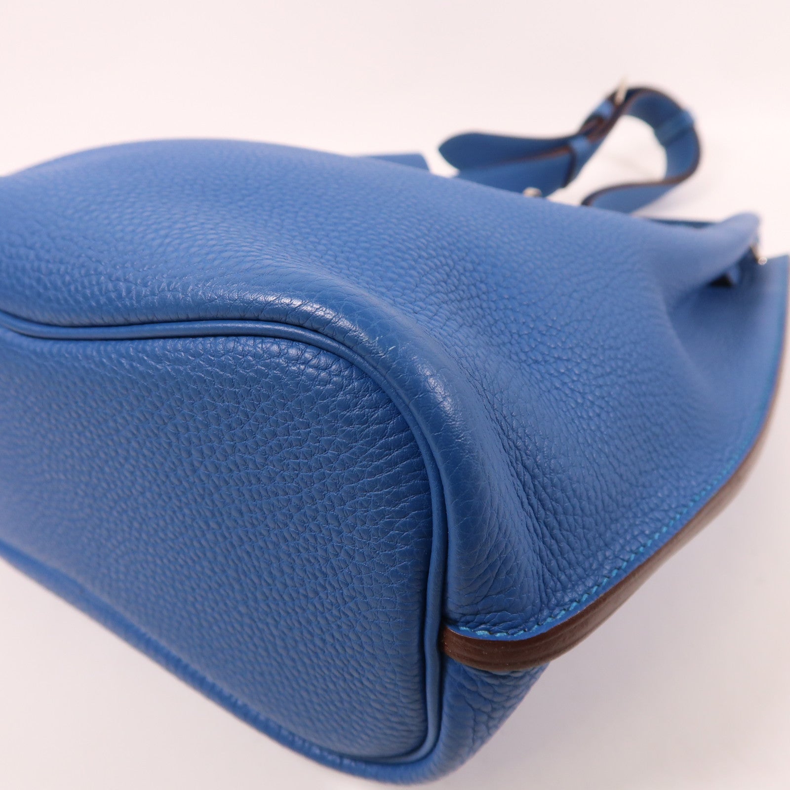 HERMES Togo皮革So Kelly 22銀扣肩背袋希臘藍色