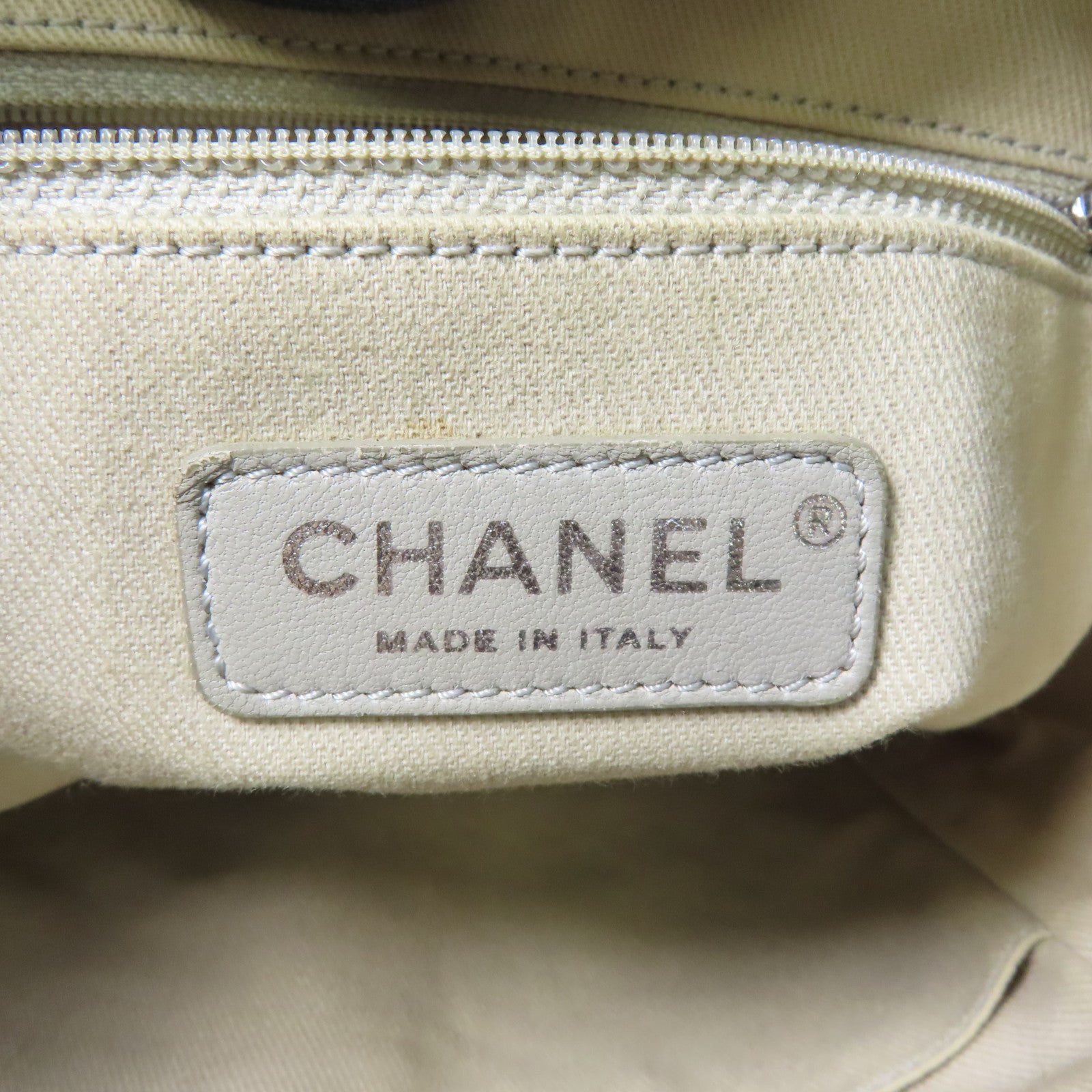 CHANEL 帆布Deauville Tote銀扣鏈帶手挽袋黑色/灰色
