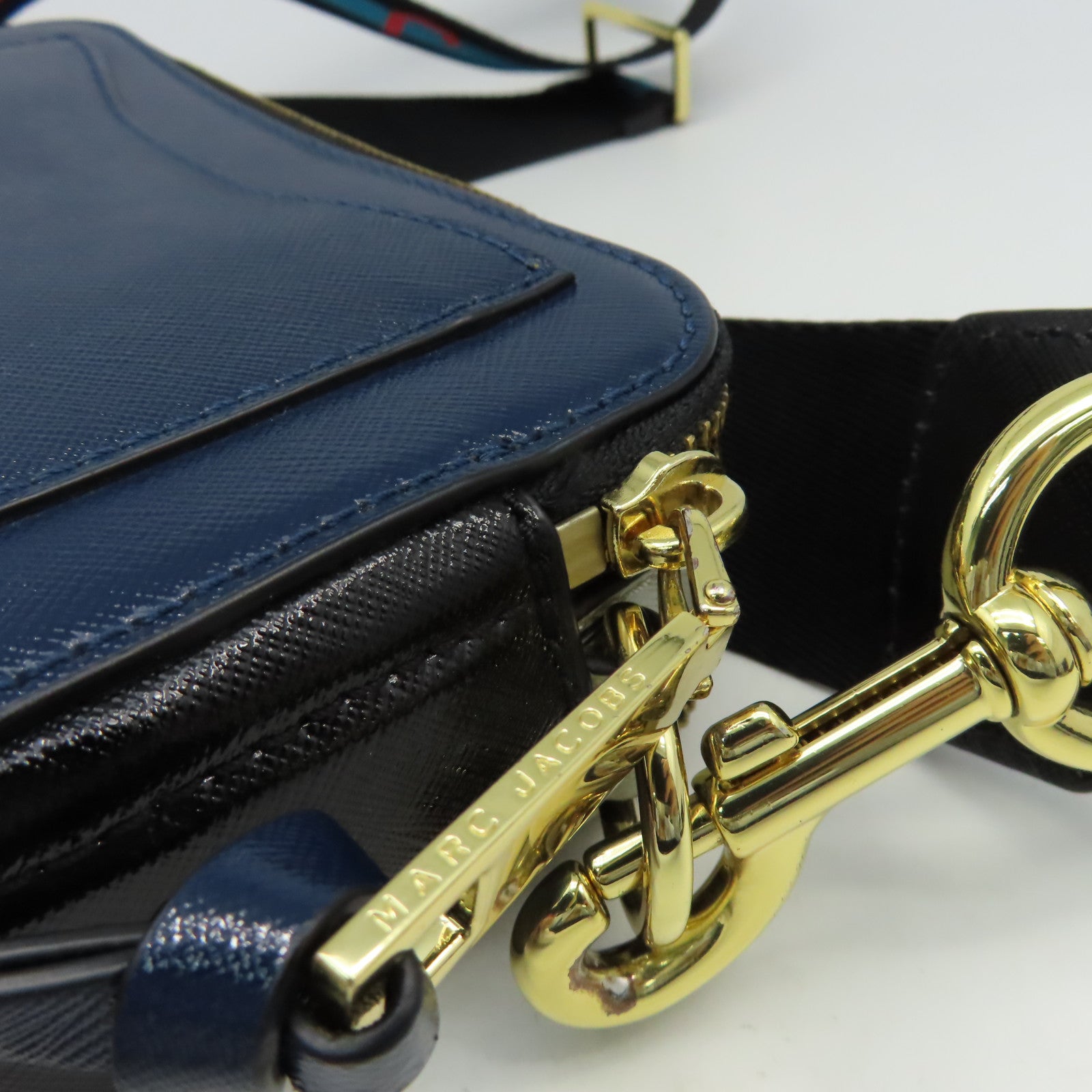 MARC JACOBS 牛皮皮革Shoulder Bag金扣肩背袋深藍色