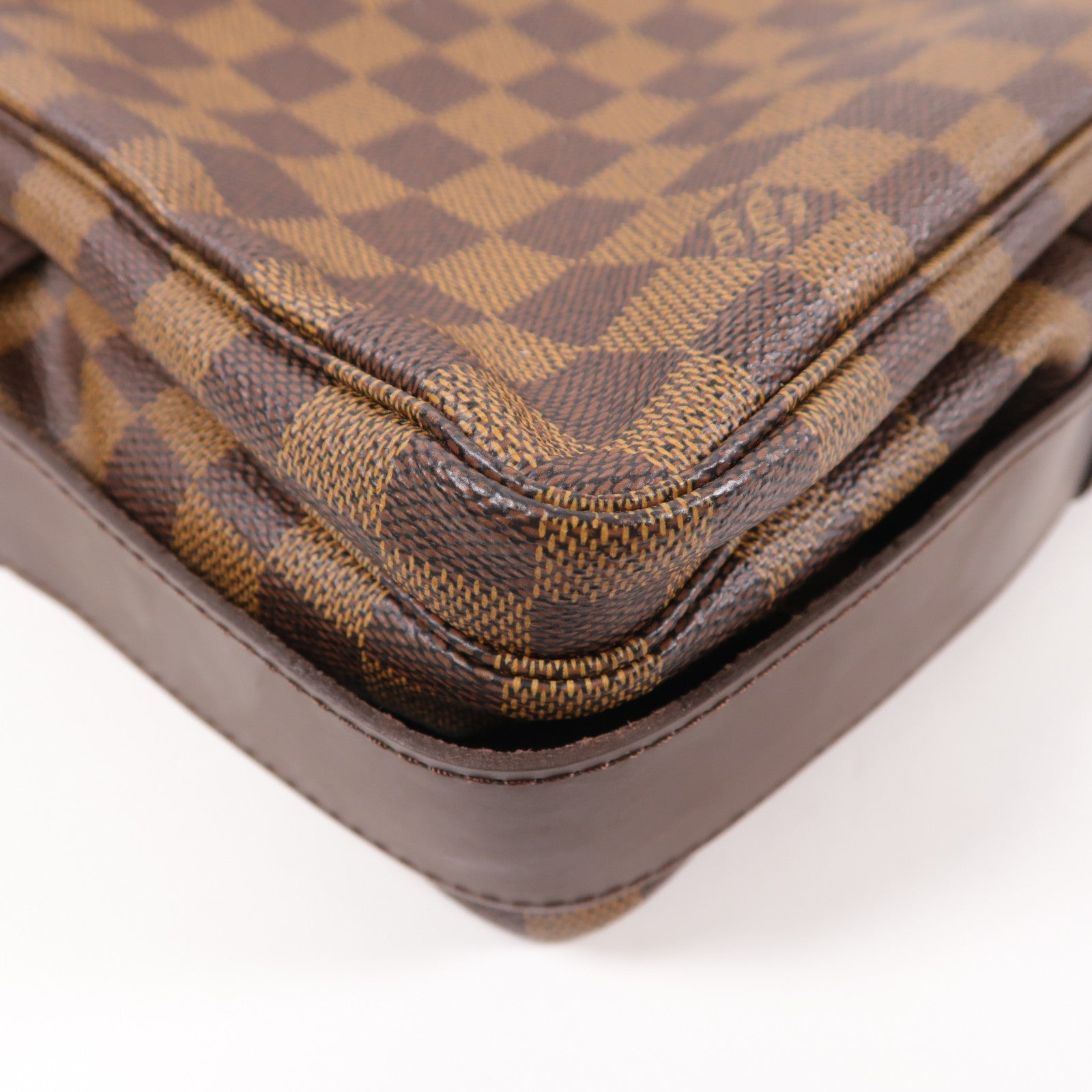 LOUIS VUITTON Damier Naviglio金扣肩背袋