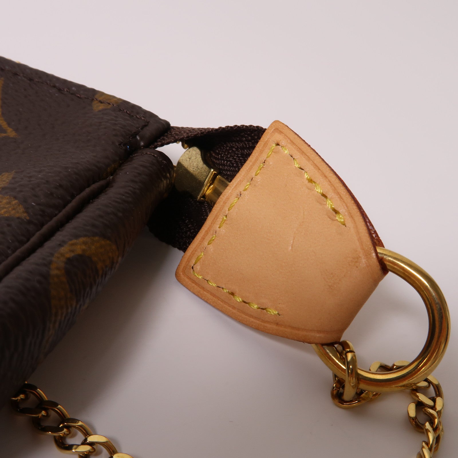 LOUIS VUITTON 【激減優惠】Monogram Pochette Accessories金扣手挽袋啡色