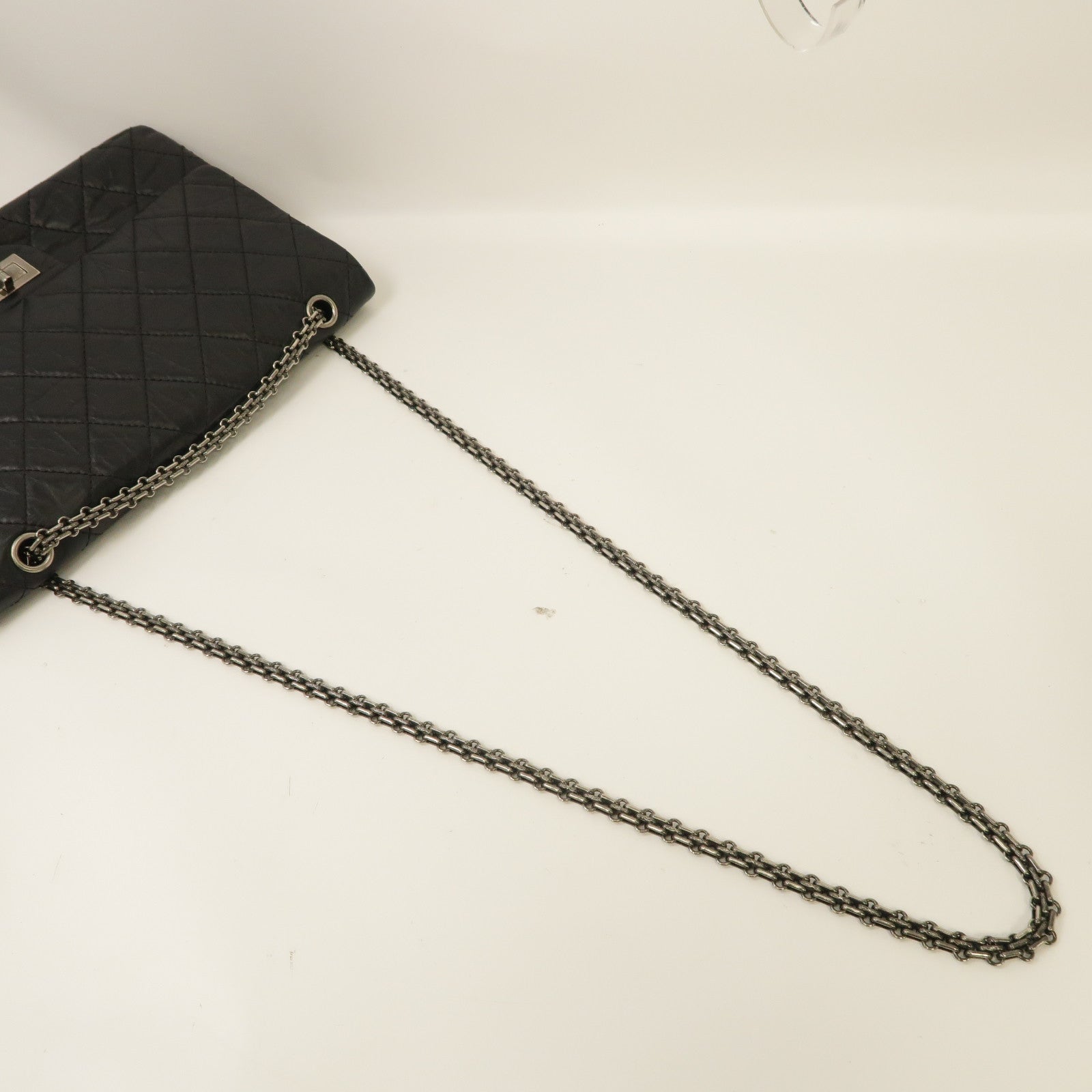 CHANEL 菱格牛皮皮革2.55銀扣肩背袋黑色