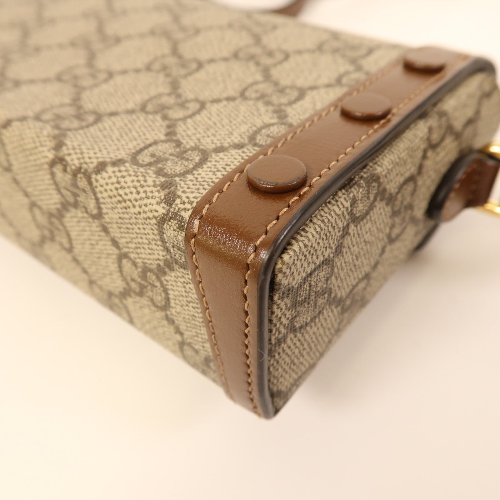 GUCCI 塗層帆布Horsebit 1955 Mini金扣肩背袋啡色