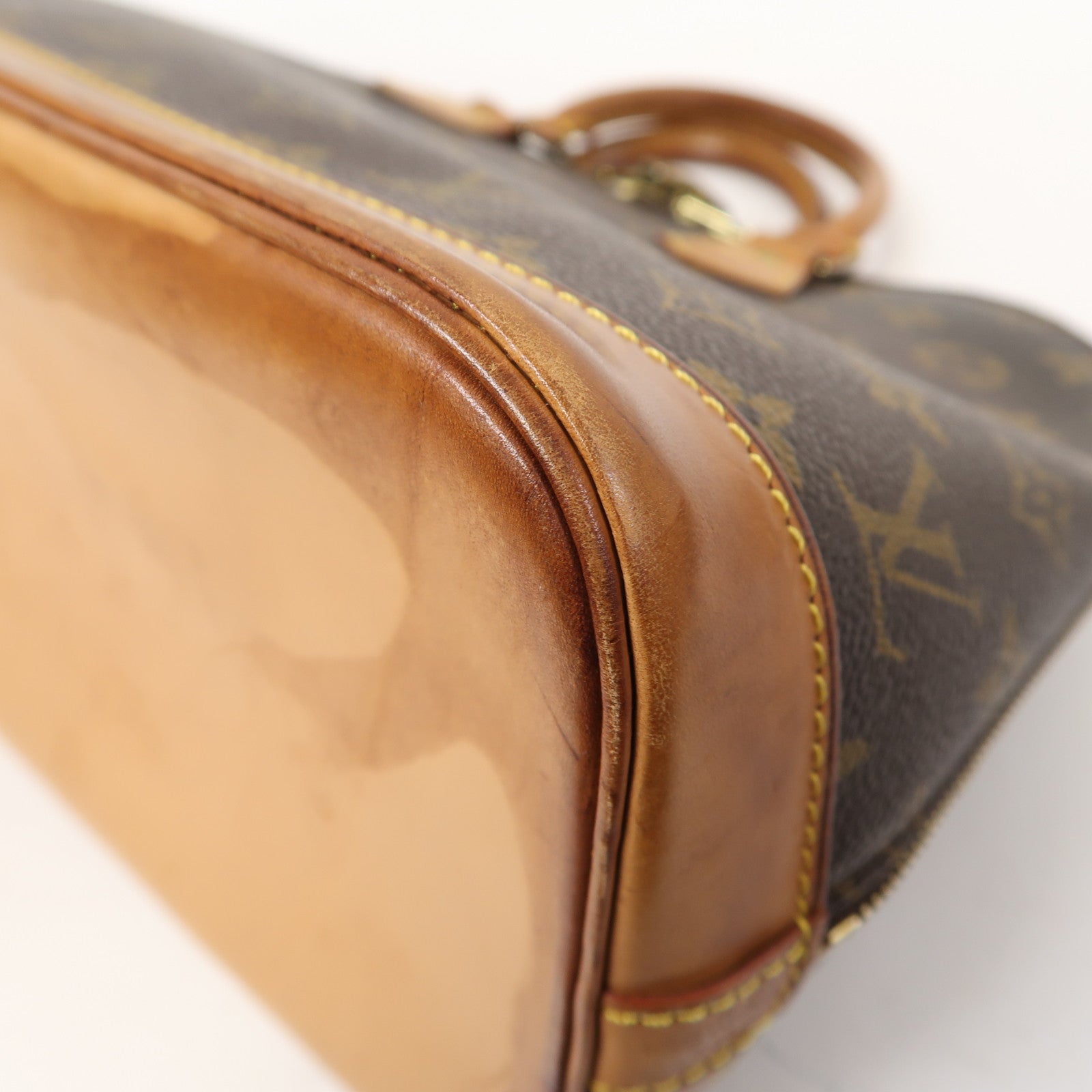 LOUIS VUITTON Monogram Alma PM金扣手挽袋啡色
