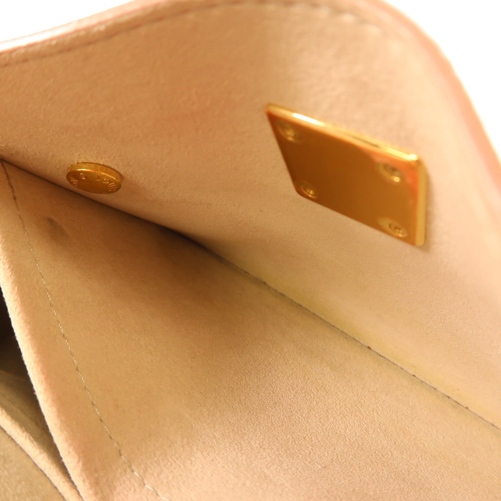 LOUIS VUITTON LV GHW Lockme Ever Mini 2Way Chain Shoulder Hand Bag M21088 Rose