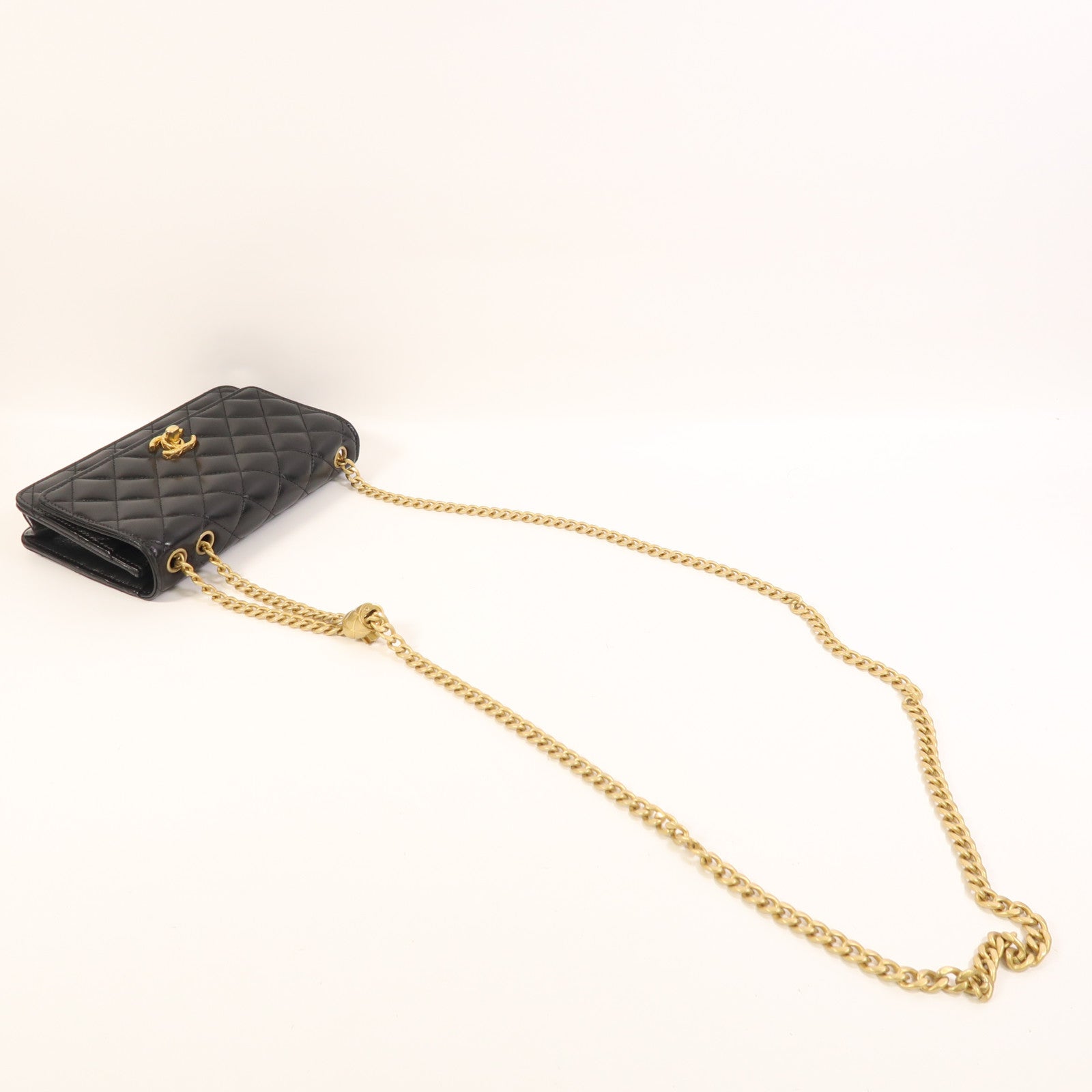 CHANEL 羊皮皮革WOC Wallet On Chain金扣鏈帶肩背袋