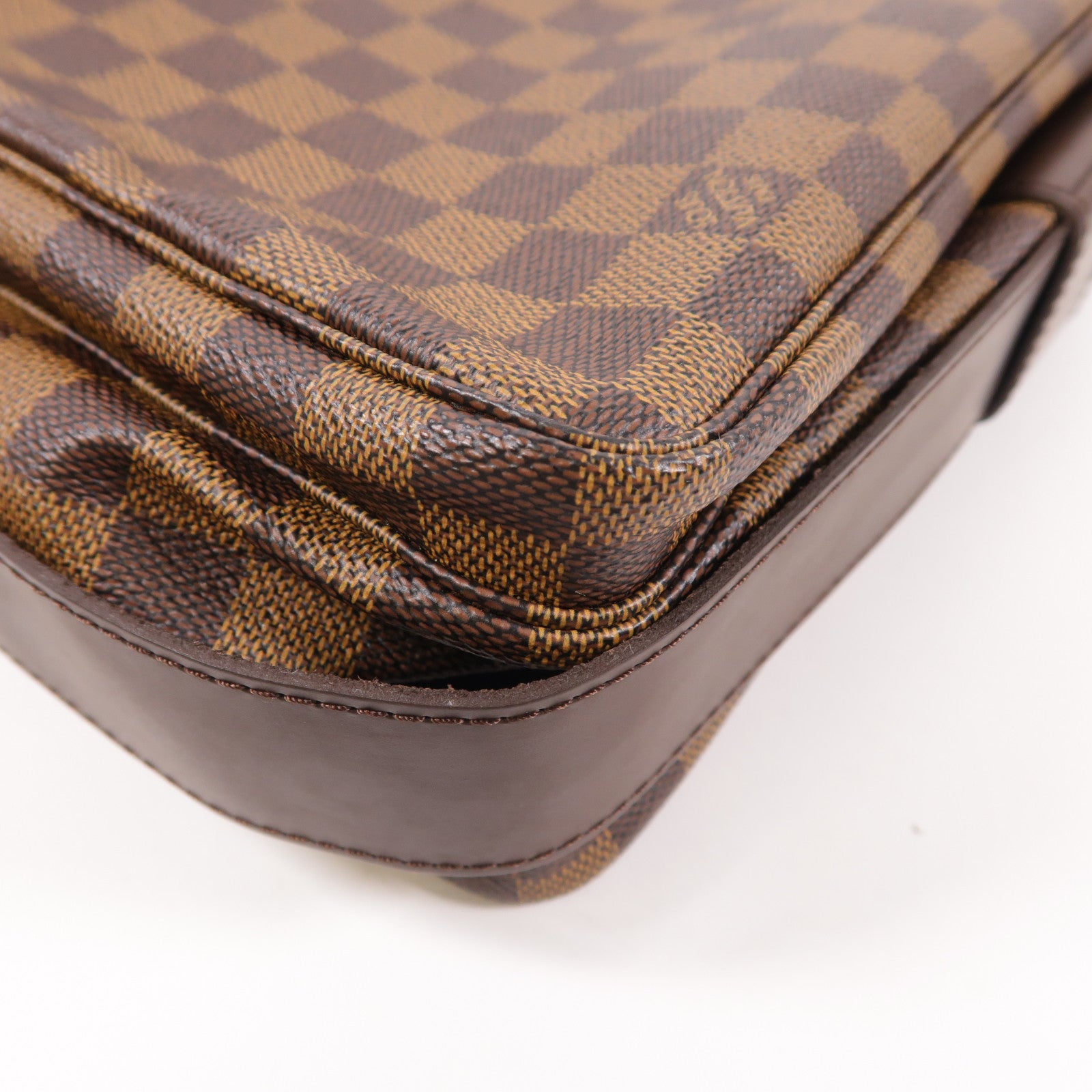 LOUIS VUITTON Damier Naviglio金扣肩背袋