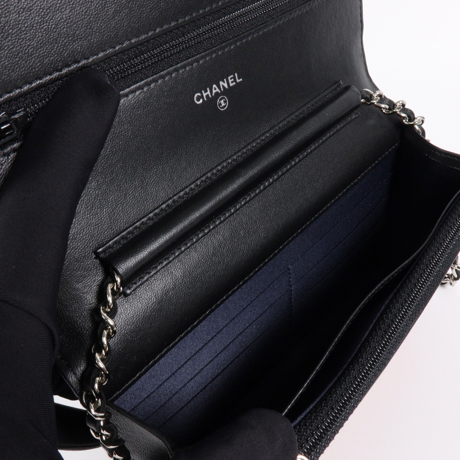 CHANEL 羊皮皮革WOC Wallet On Chain鏈帶肩背袋