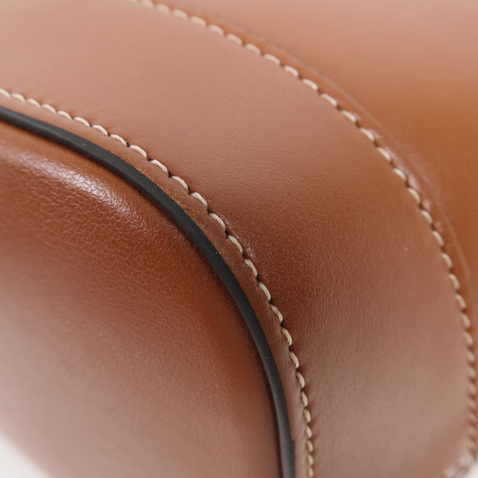 CELINE 【激減優惠】牛皮皮革Cuir Triomphe金扣肩背袋