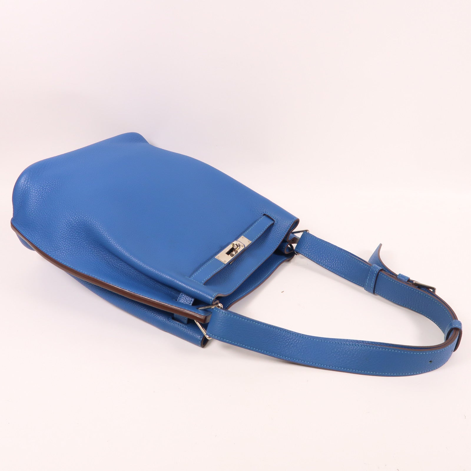 HERMES Togo皮革So Kelly 22銀扣肩背袋希臘藍色