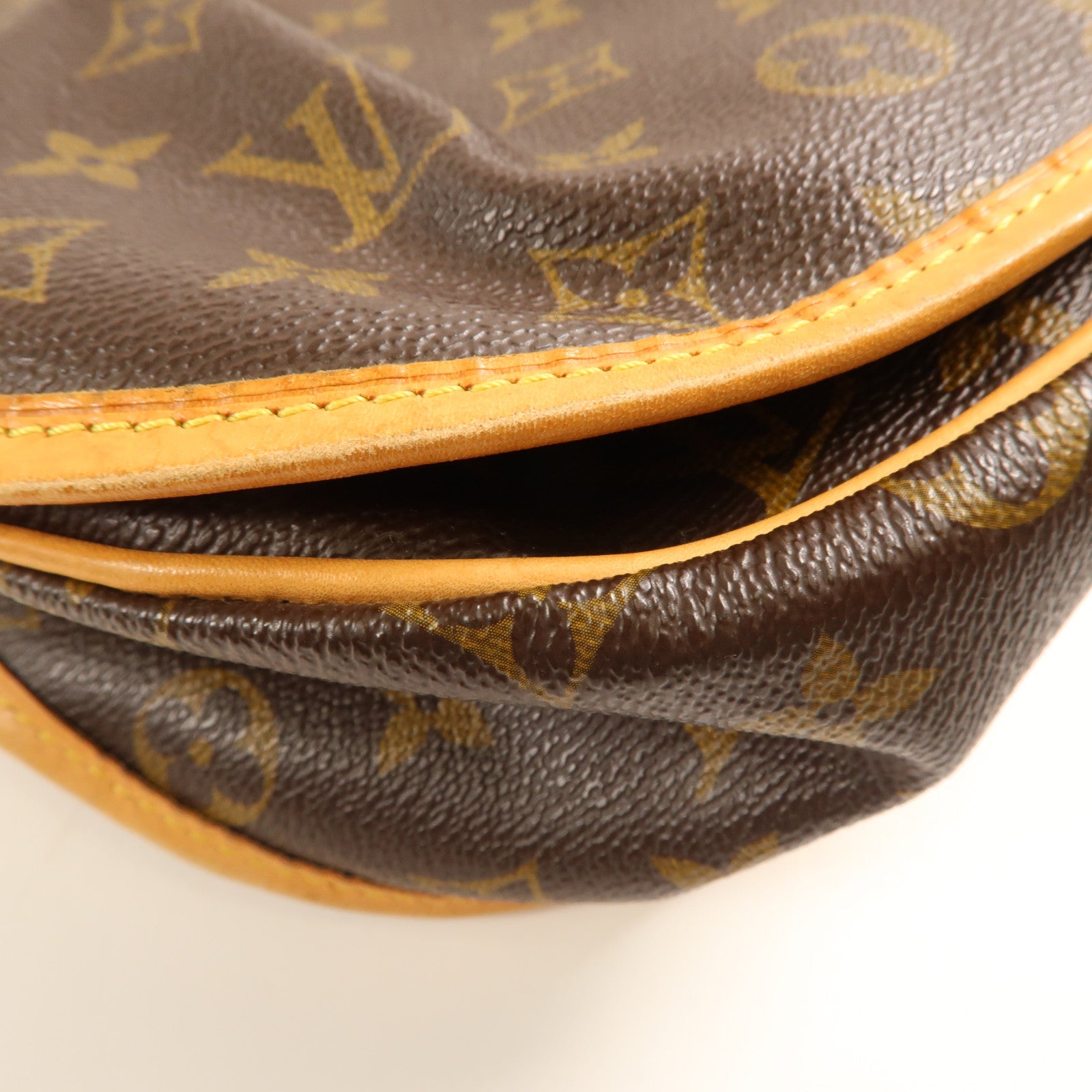 LOUIS VUITTON Monogram Menilmontant MM金扣肩背袋棕色