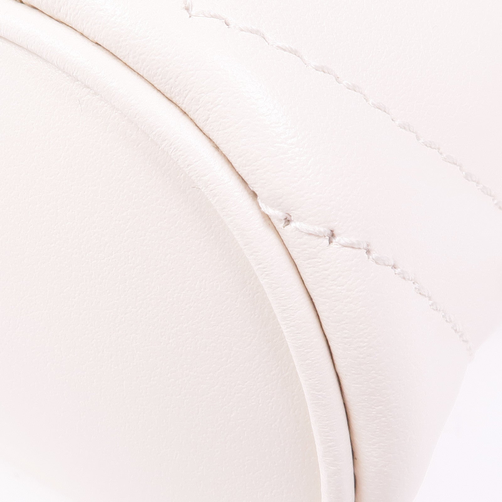 GUCCI 牛皮皮革GG Marmont金扣鏈帶肩背袋