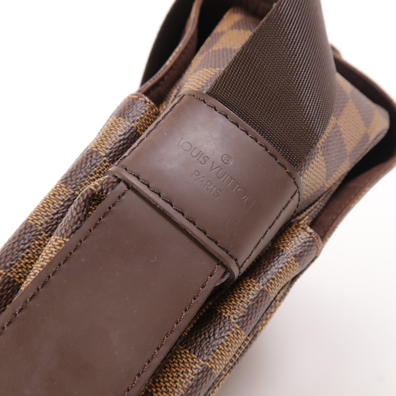 LOUIS VUITTON Damier Naviglio金扣肩背袋