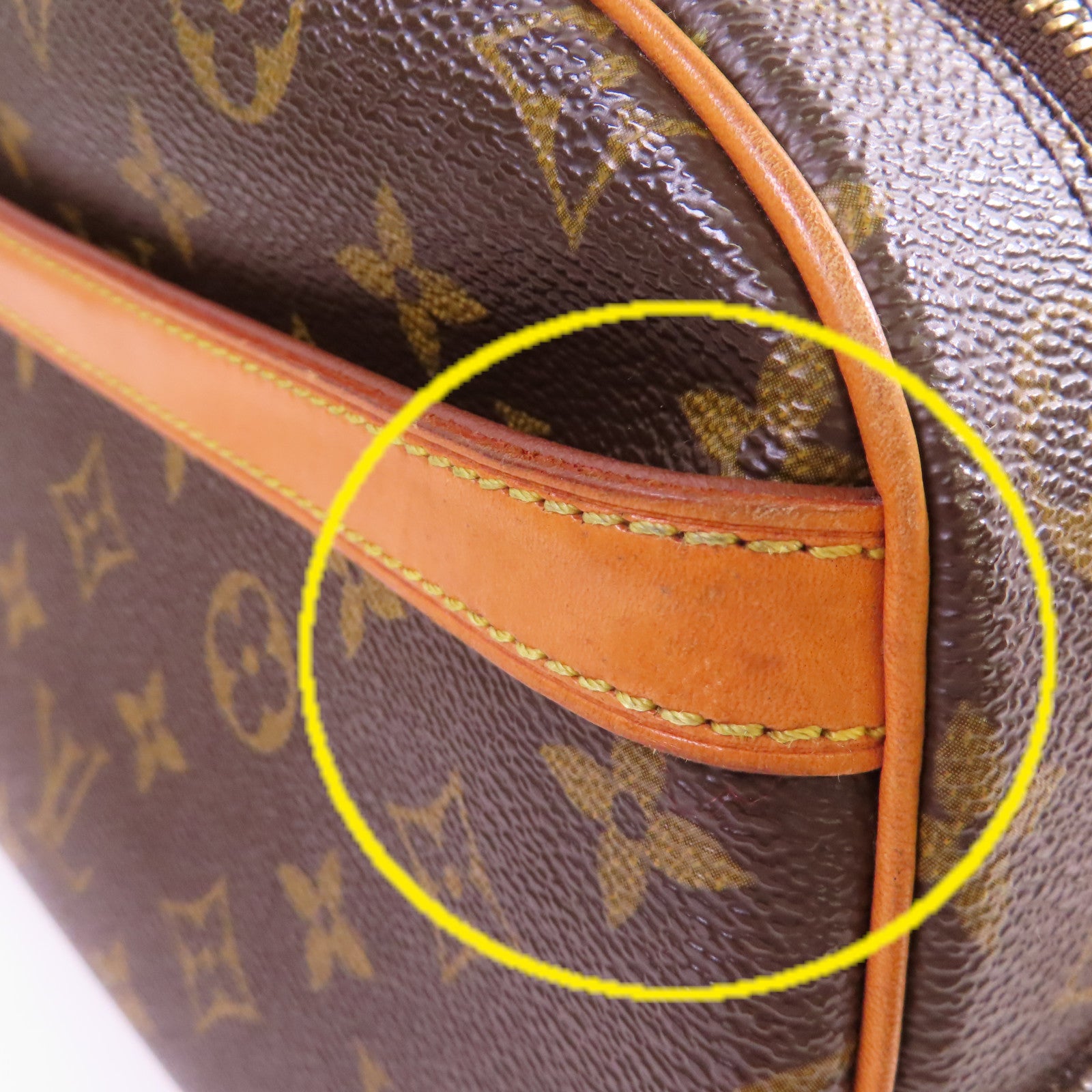 LOUIS VUITTON Monogram Blois Shoulder Bag金扣肩背袋啡色